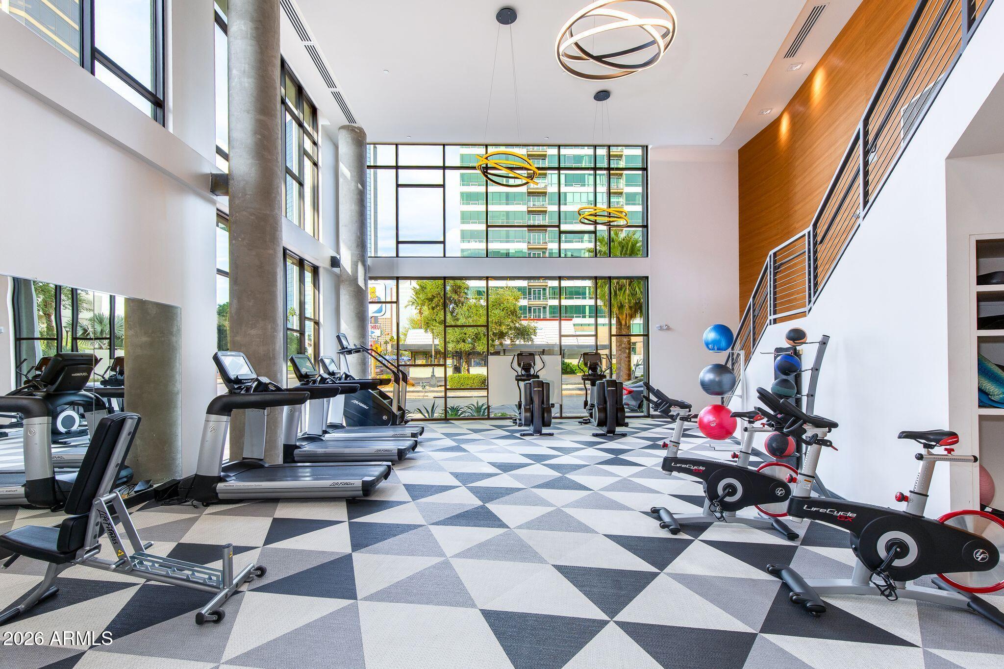 3131 N CENTRAL Avenue 6010