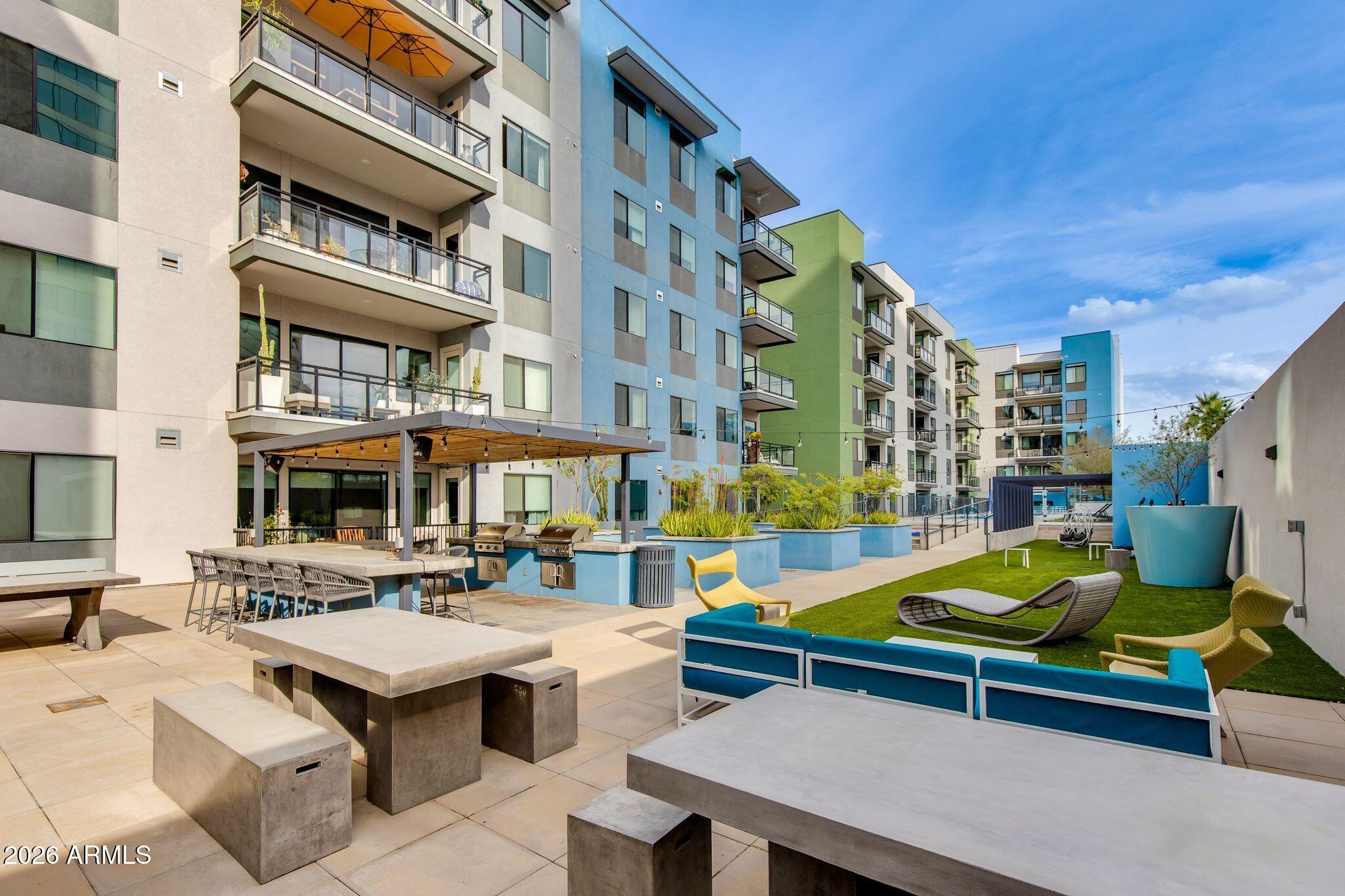 3131 N CENTRAL Avenue 6010