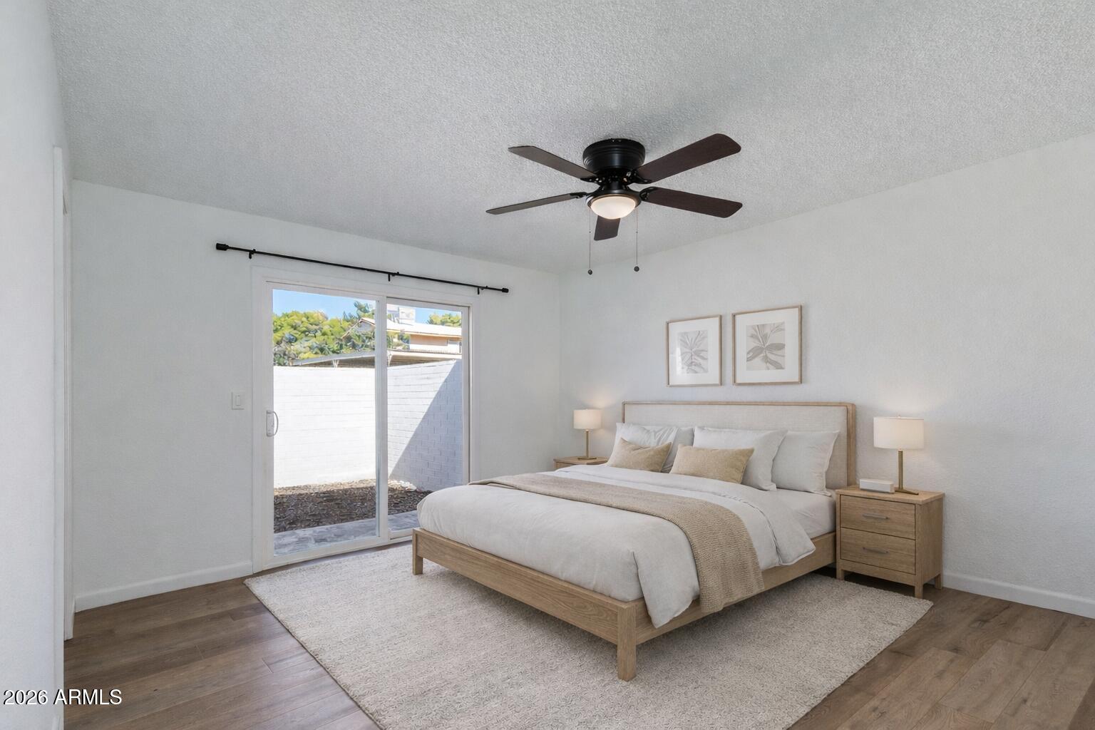 837 N REVERE Street E