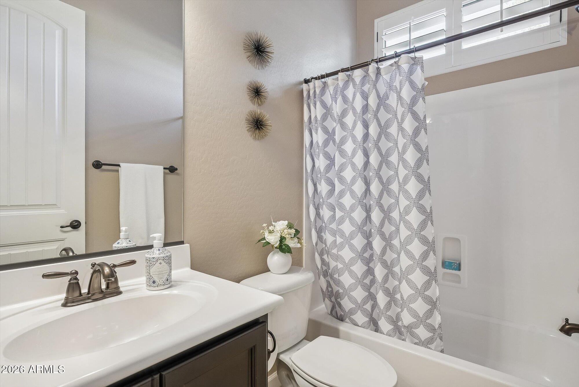 8747 E JAEGER Street