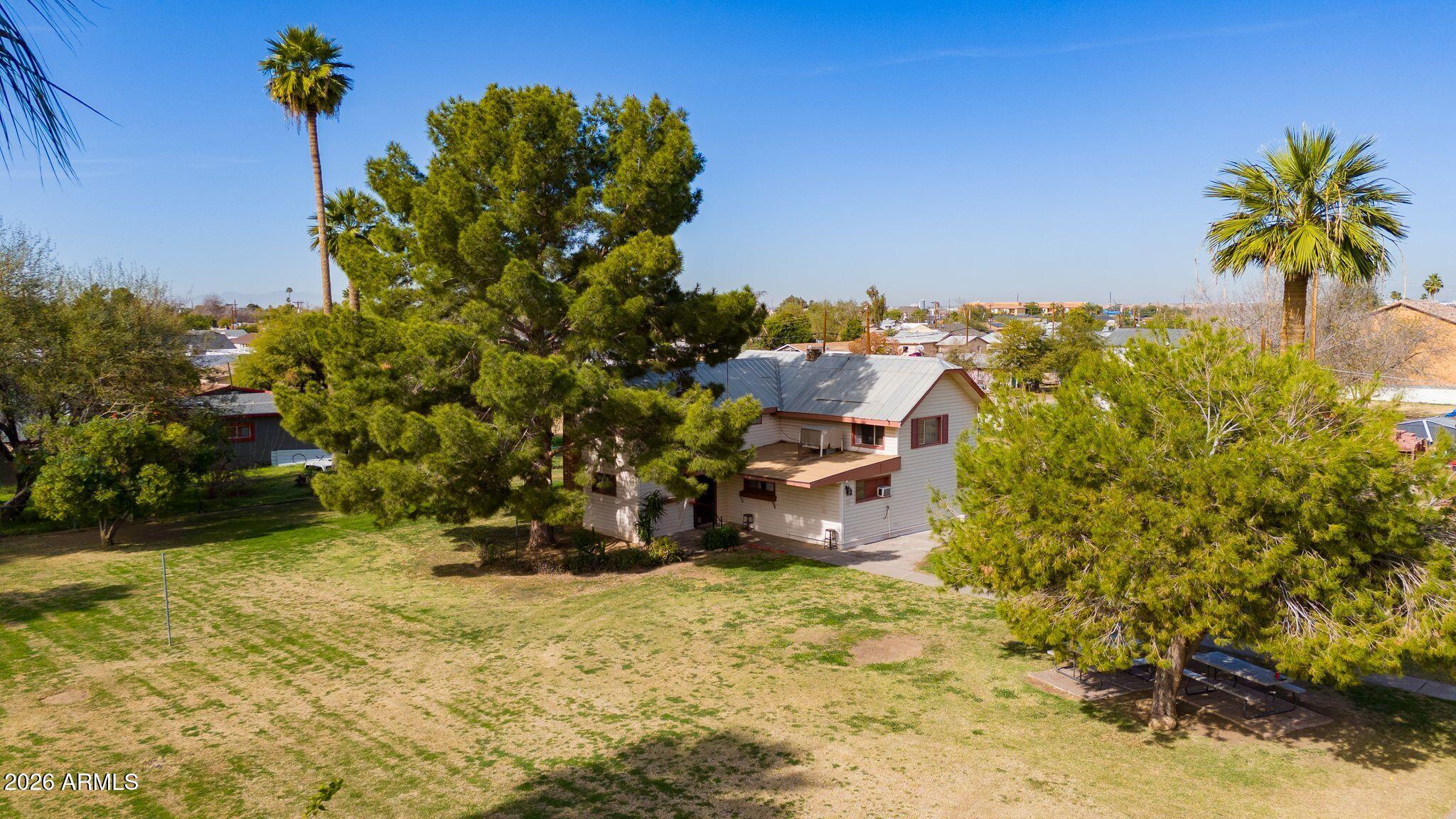 316 W ROESER Road