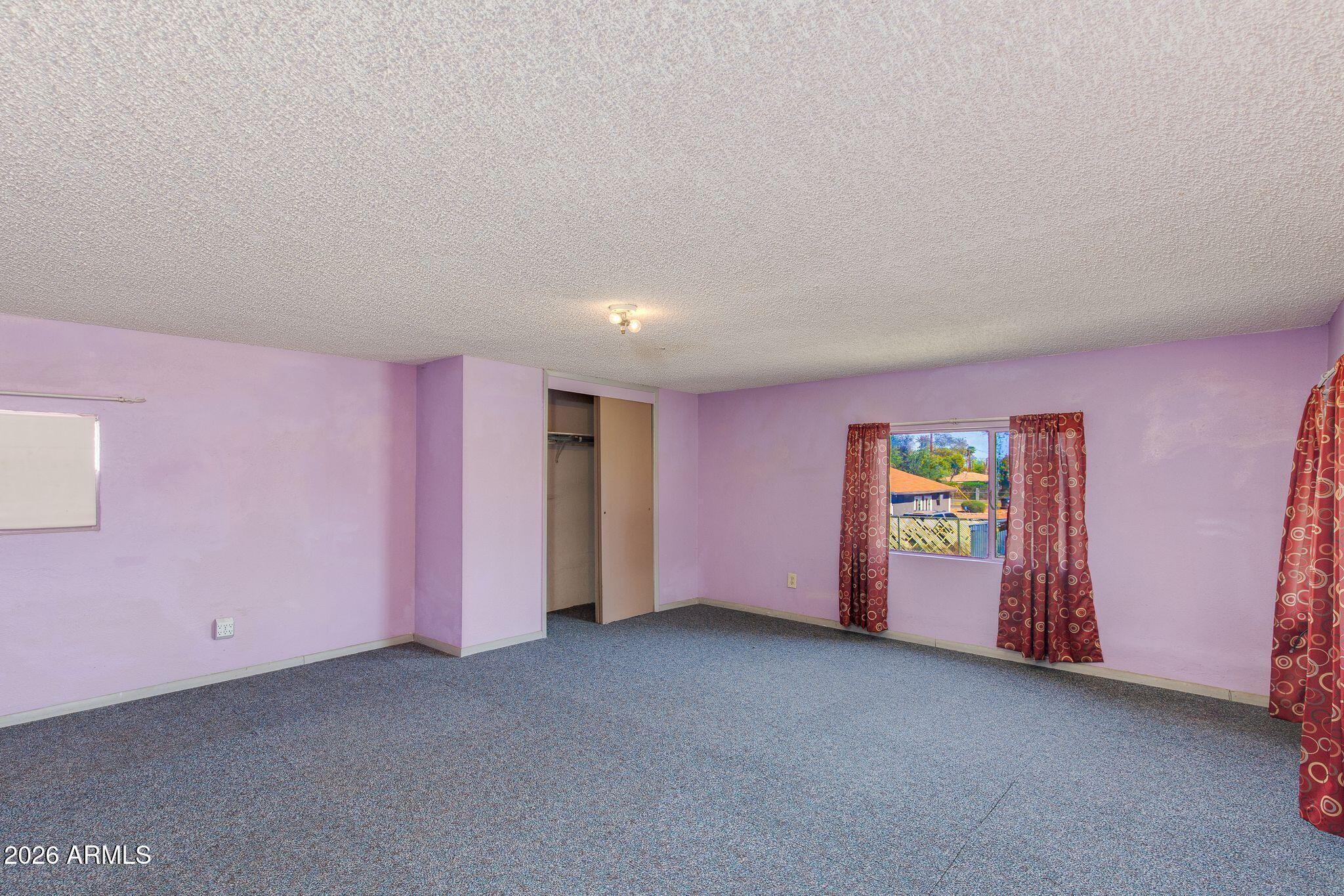 316 W ROESER Road