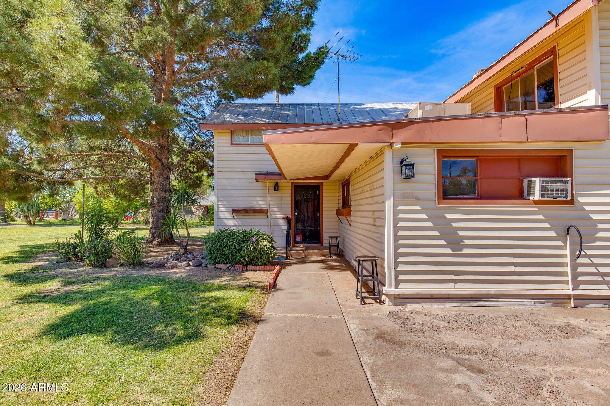 316 W ROESER Road