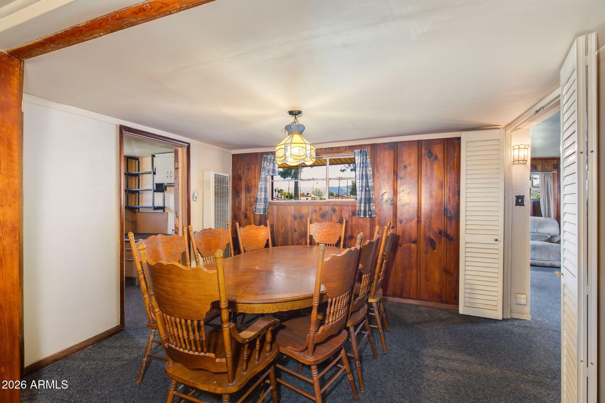 316 W ROESER Road