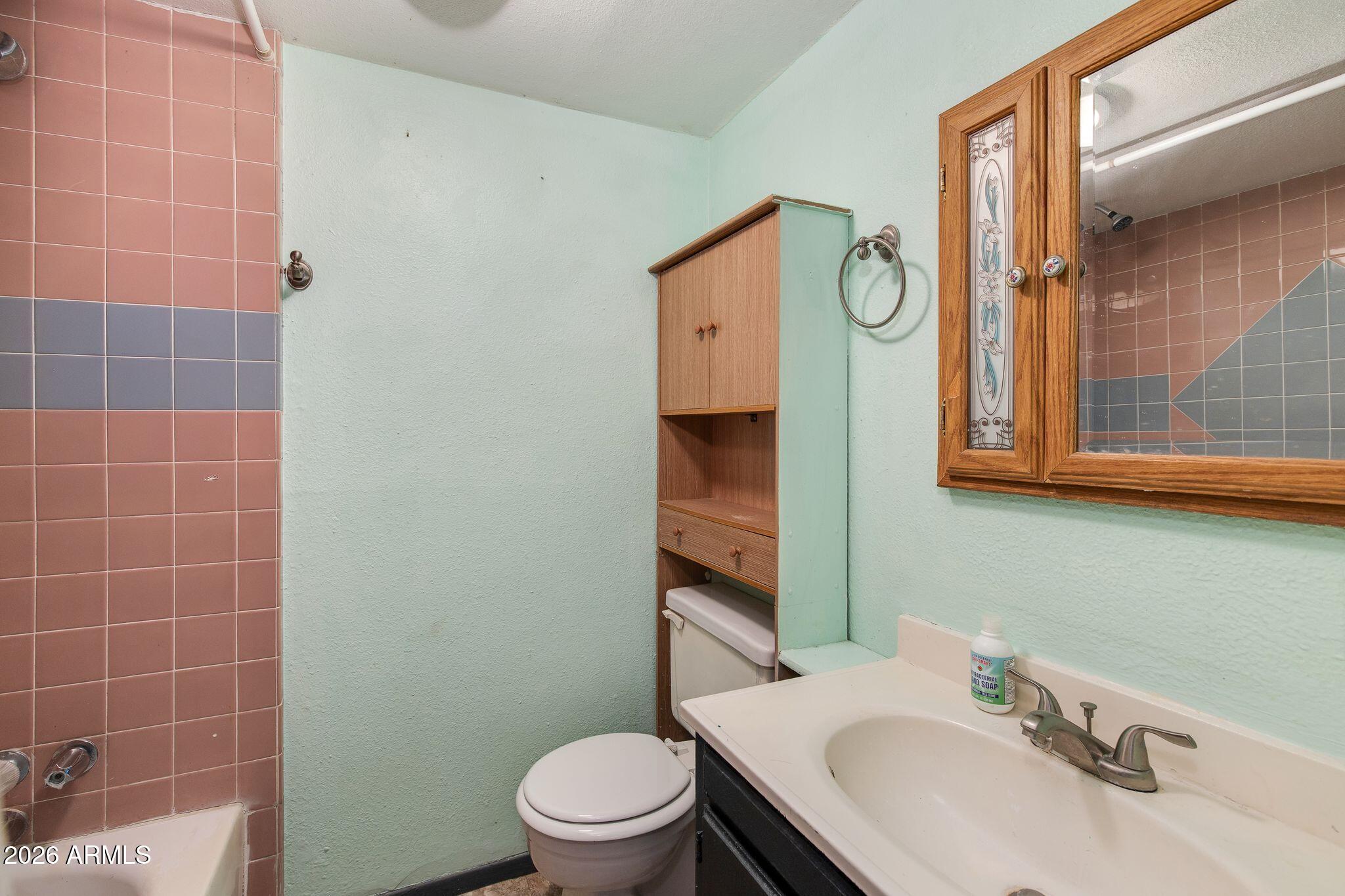 316 W ROESER Road