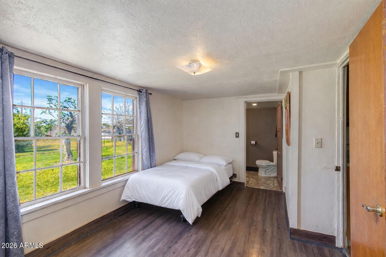 316 W ROESER Road