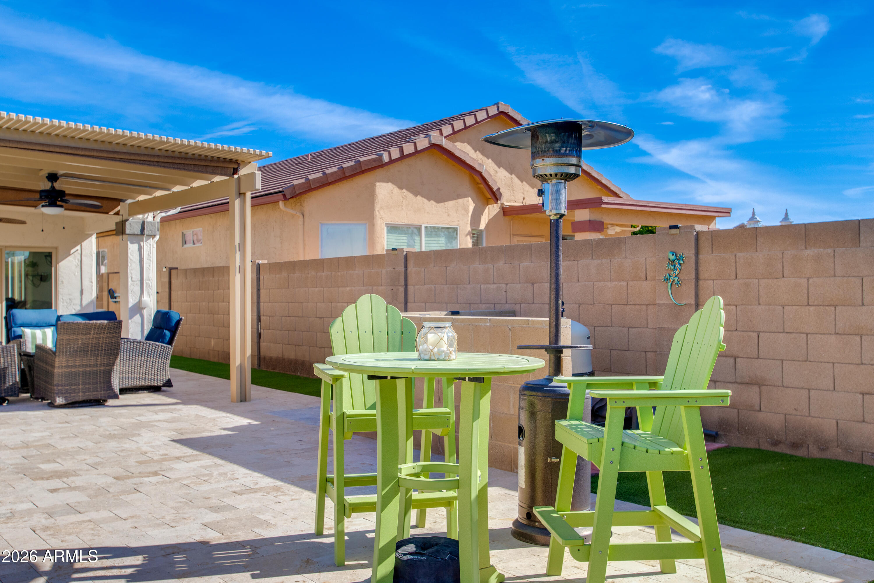 8242 S HIDDEN TRAIL Court