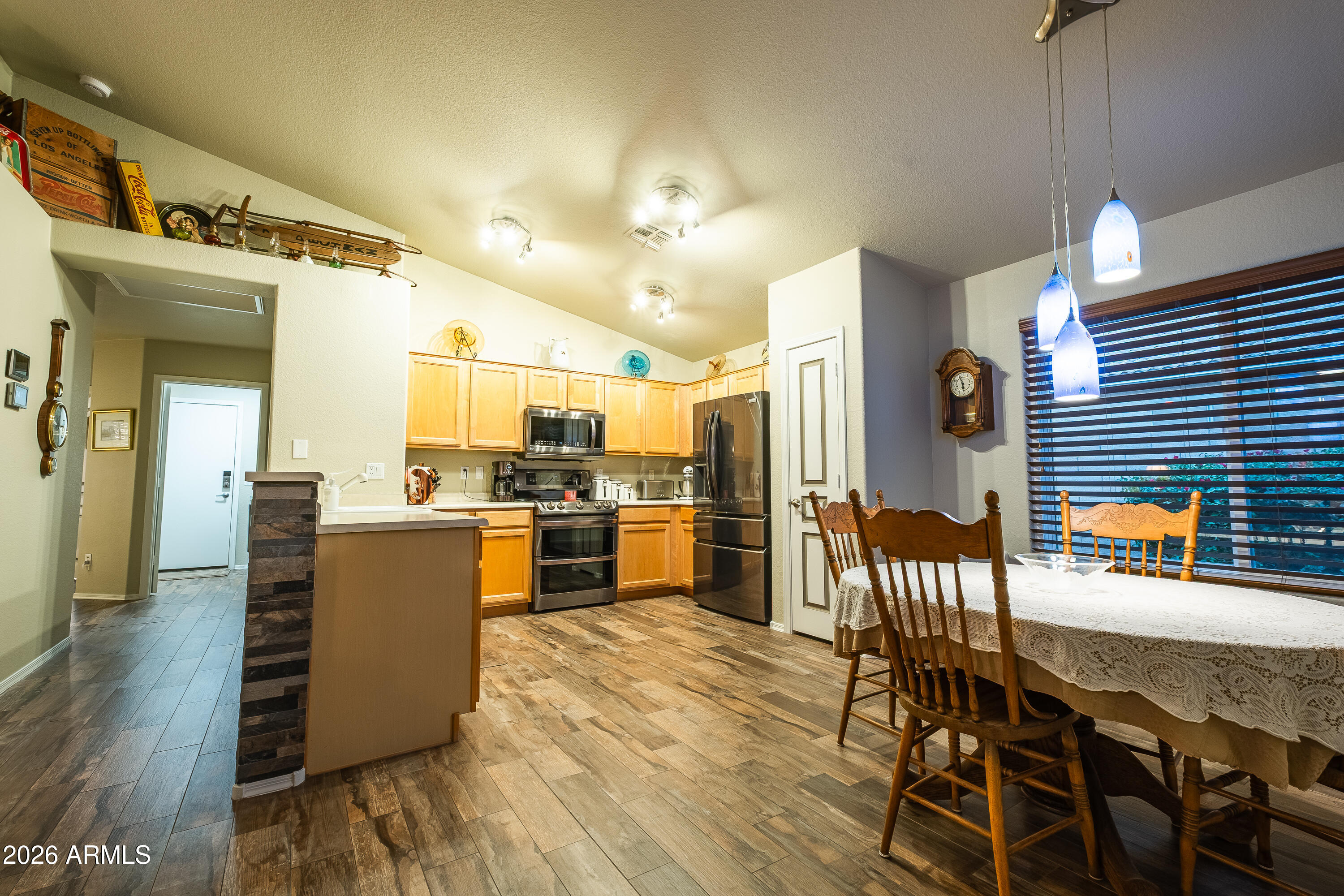 2135 E MARIPOSA GRANDE Street