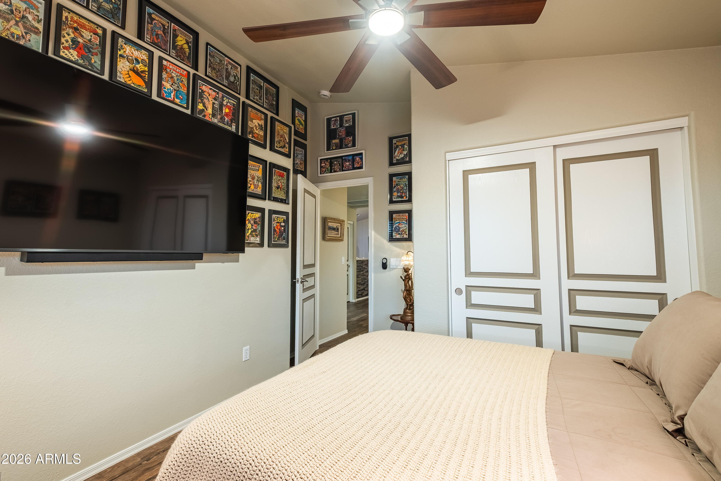 2135 E MARIPOSA GRANDE Street