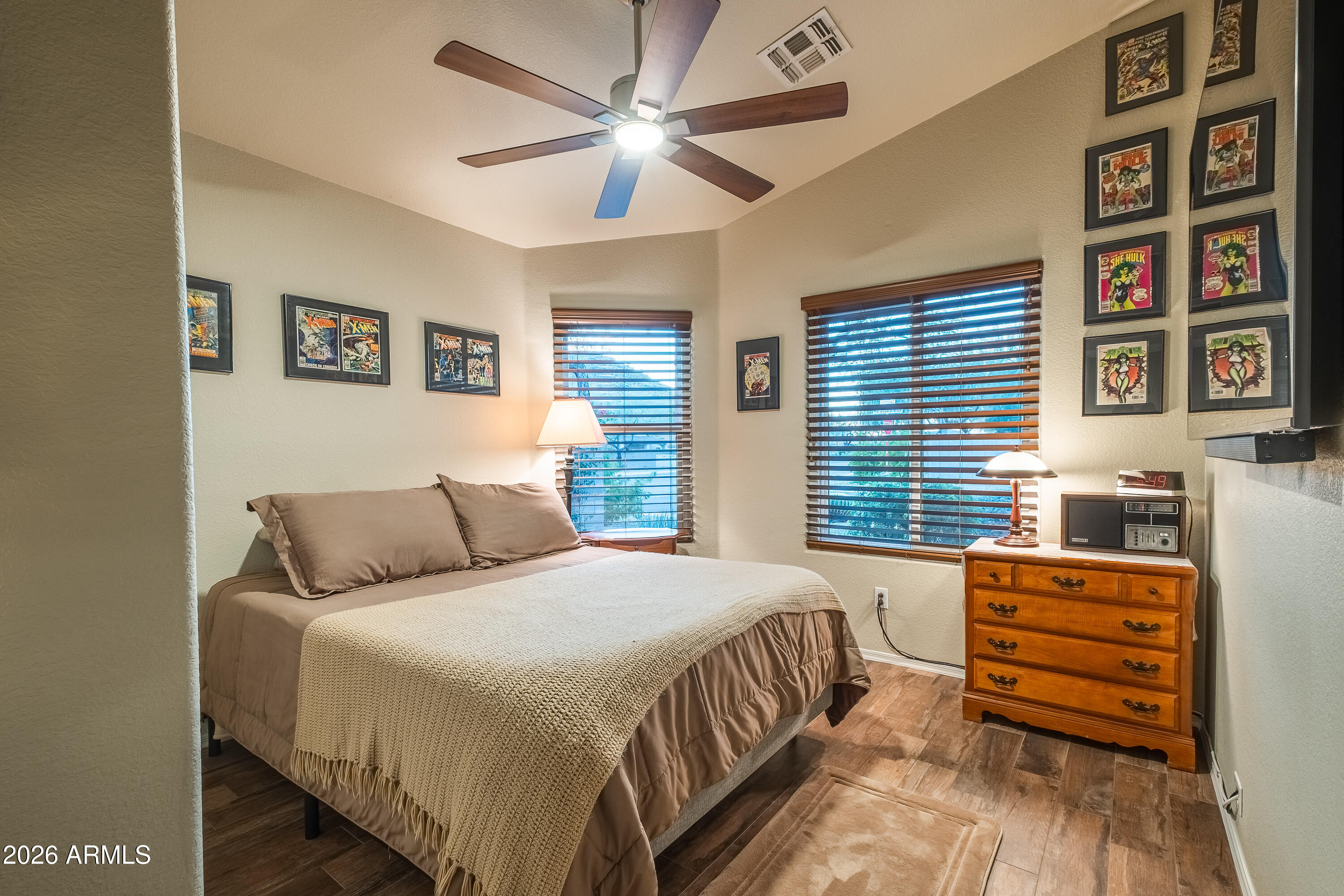 2135 E MARIPOSA GRANDE Street