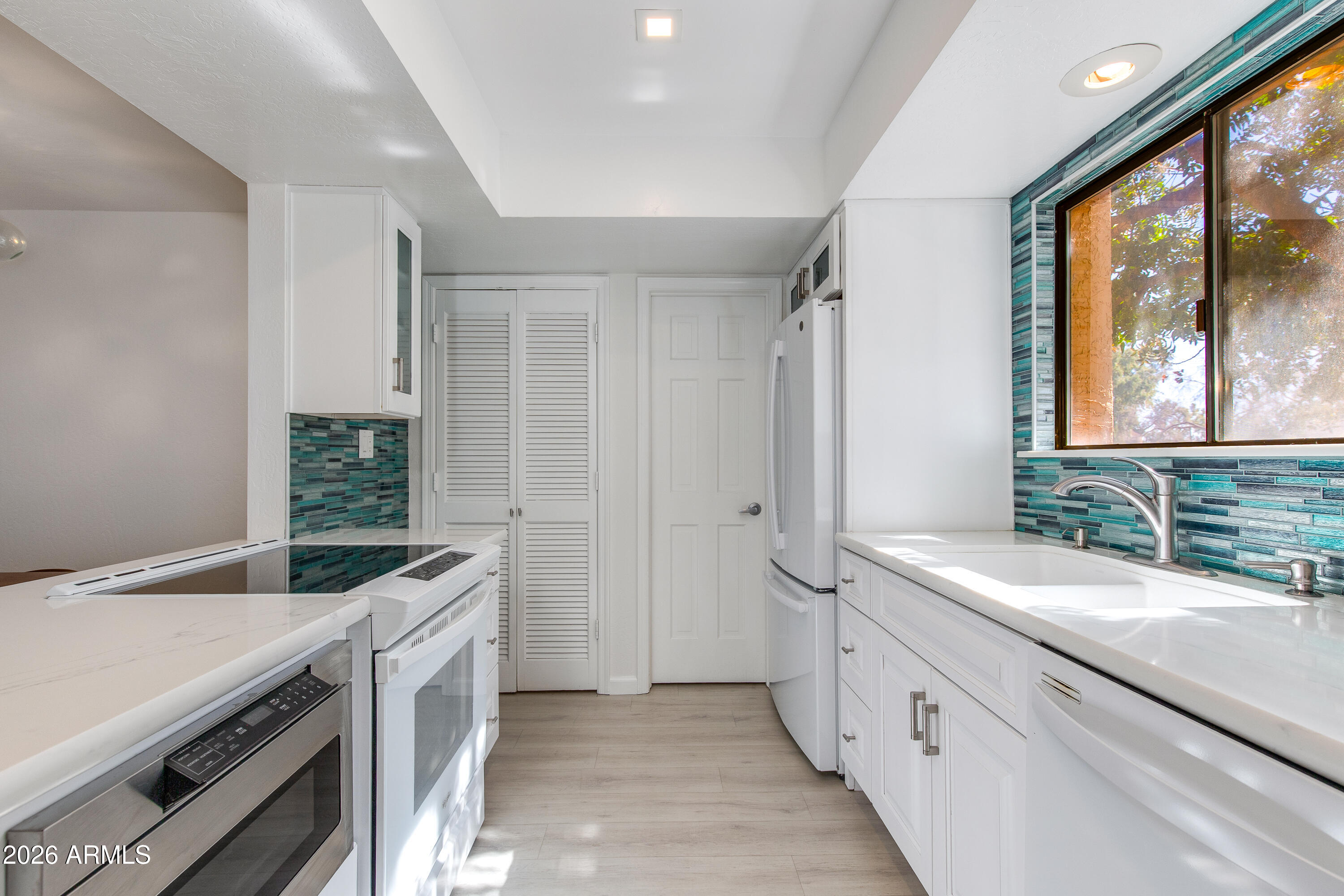 3031 N CIVIC CENTER Plaza 218