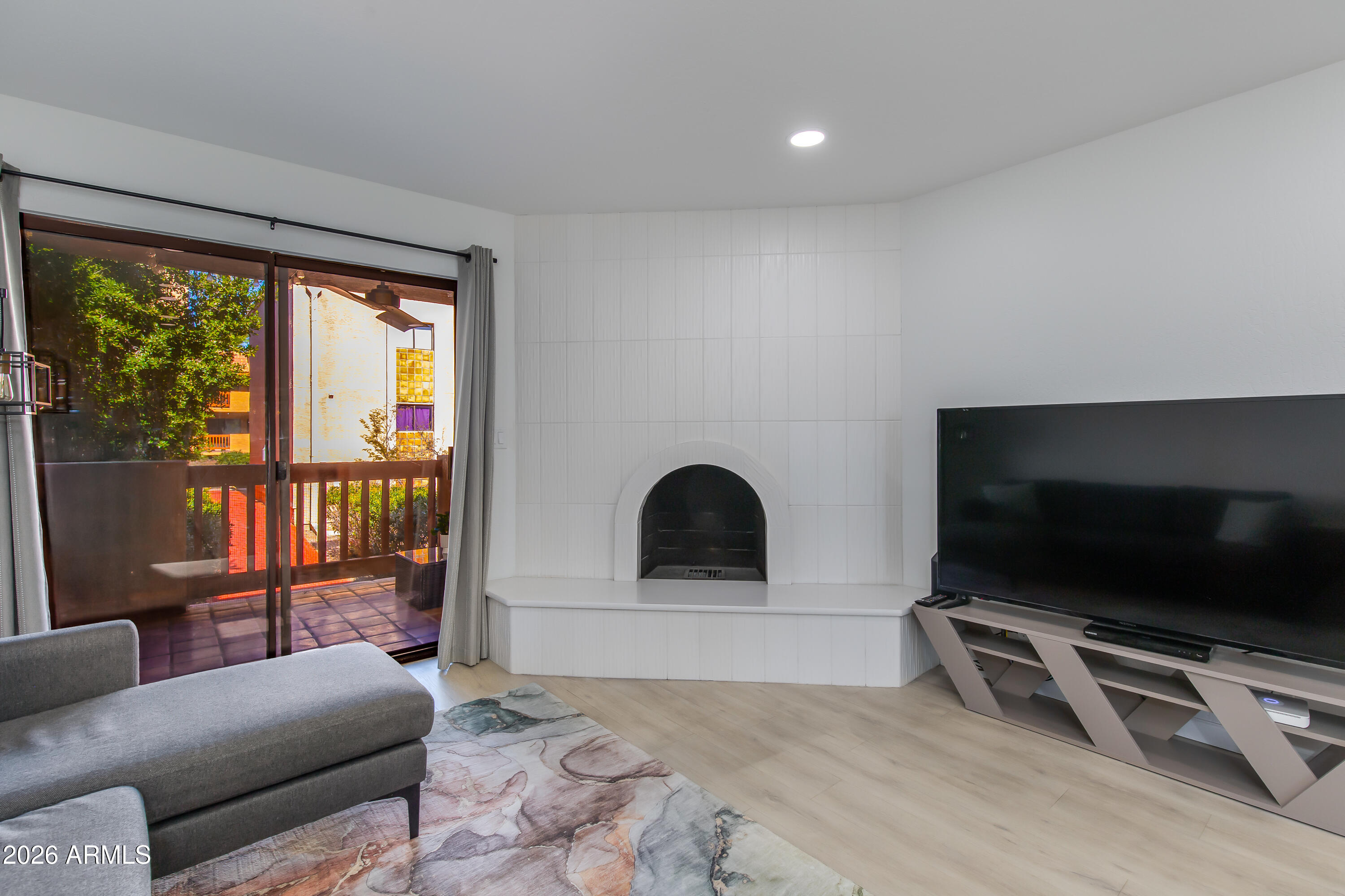 3031 N CIVIC CENTER Plaza 218