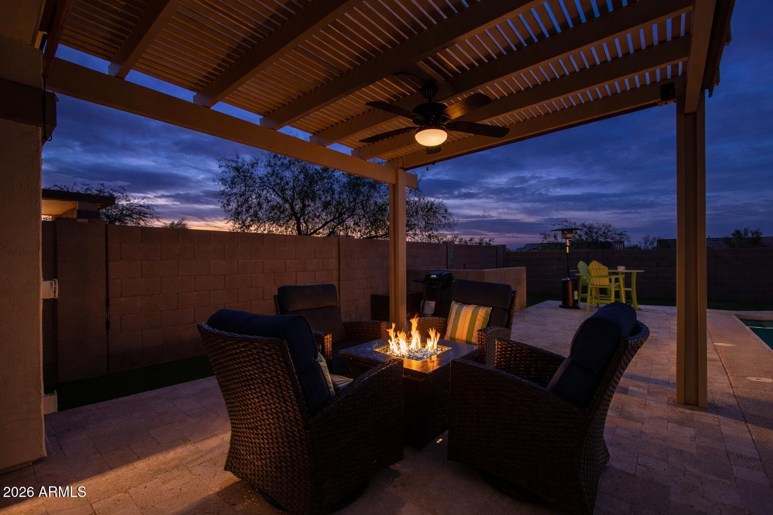 8242 S HIDDEN TRAIL Court