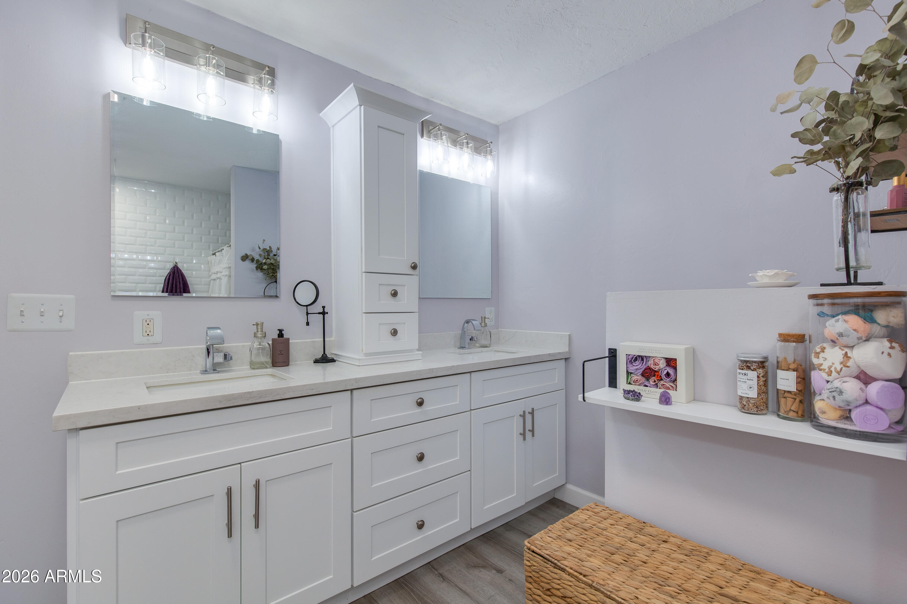 4214 E Palm Lane Lane