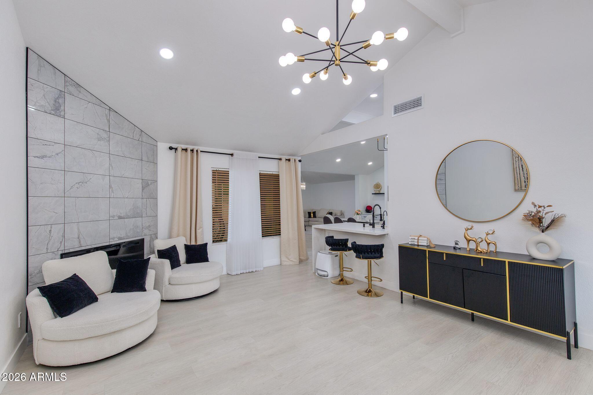 5216 W VOLTAIRE Drive