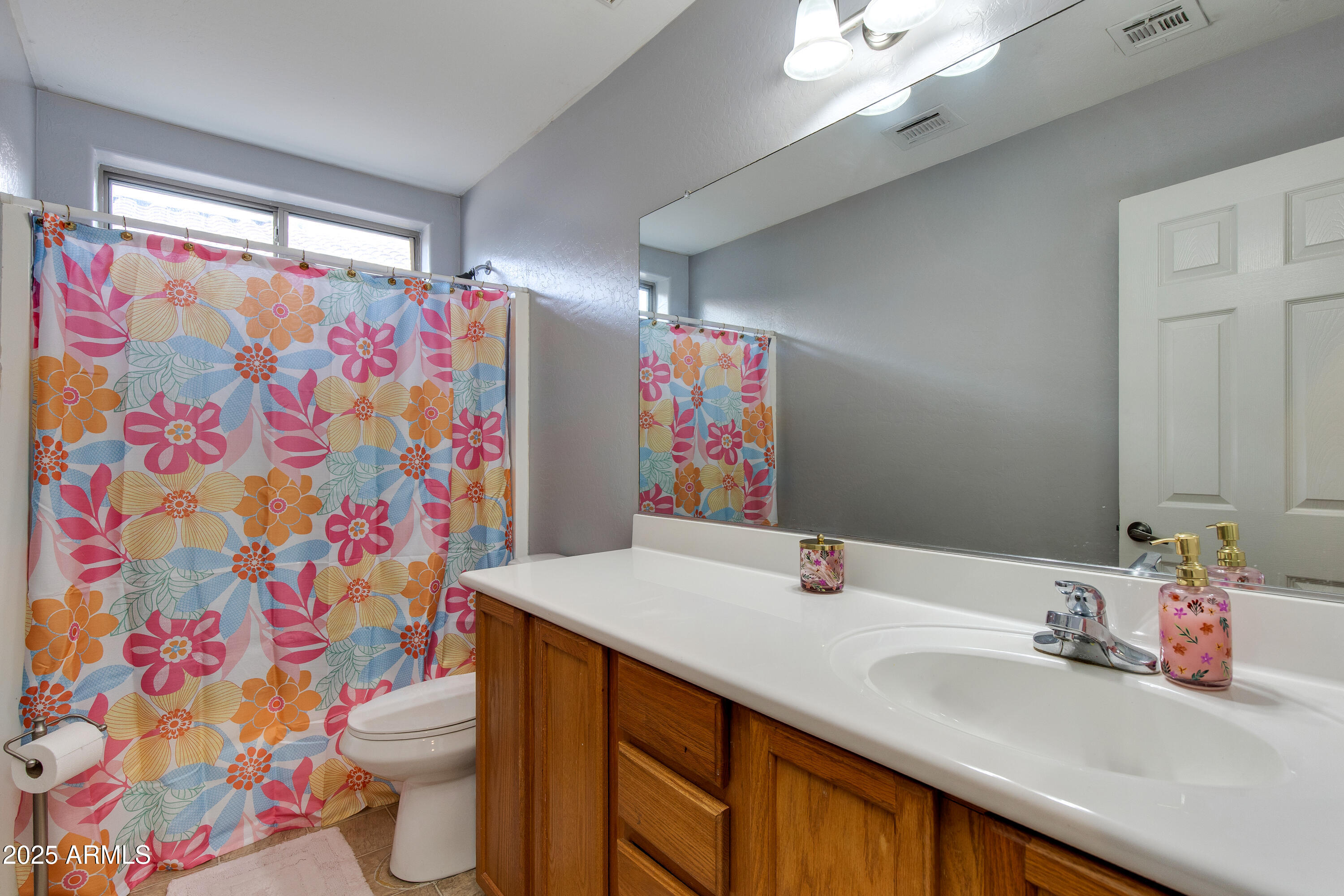 6626 W LAUREL Avenue