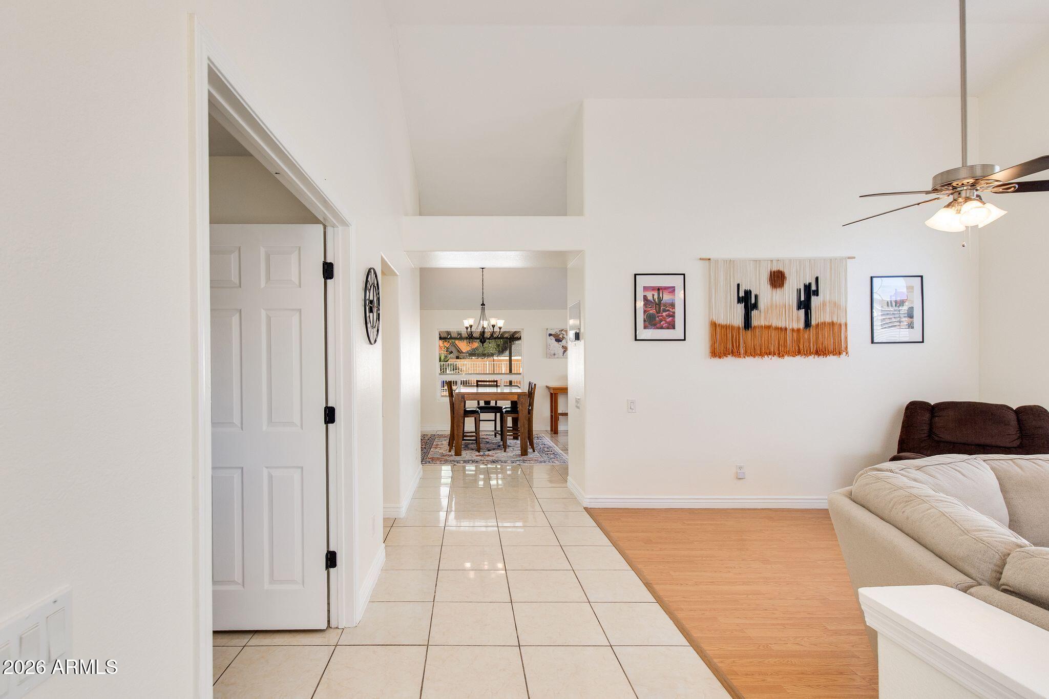 4250 E ENCINAS Avenue