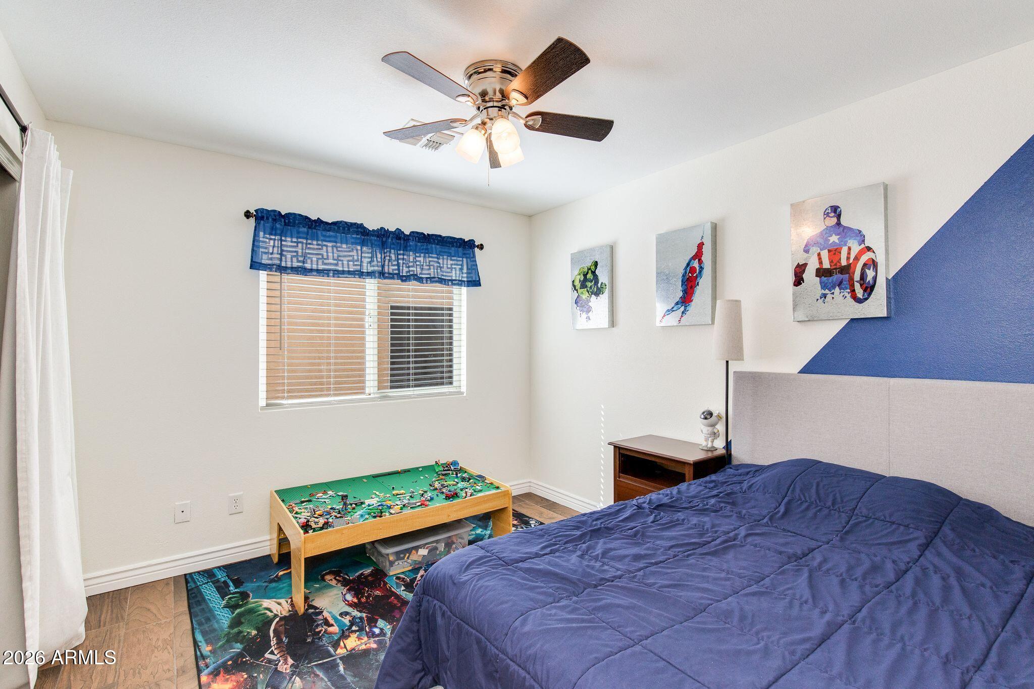 4250 E ENCINAS Avenue