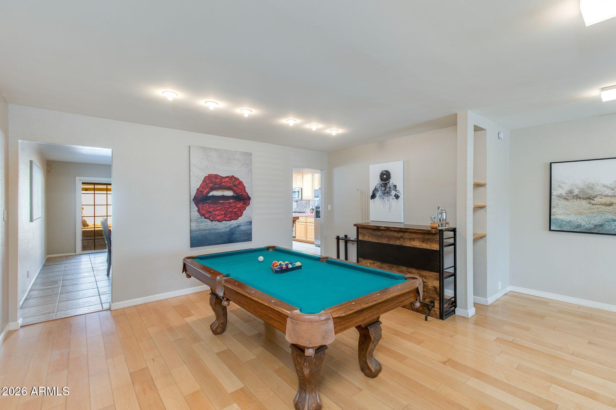 1204 E STEAMBOAT BEND Drive