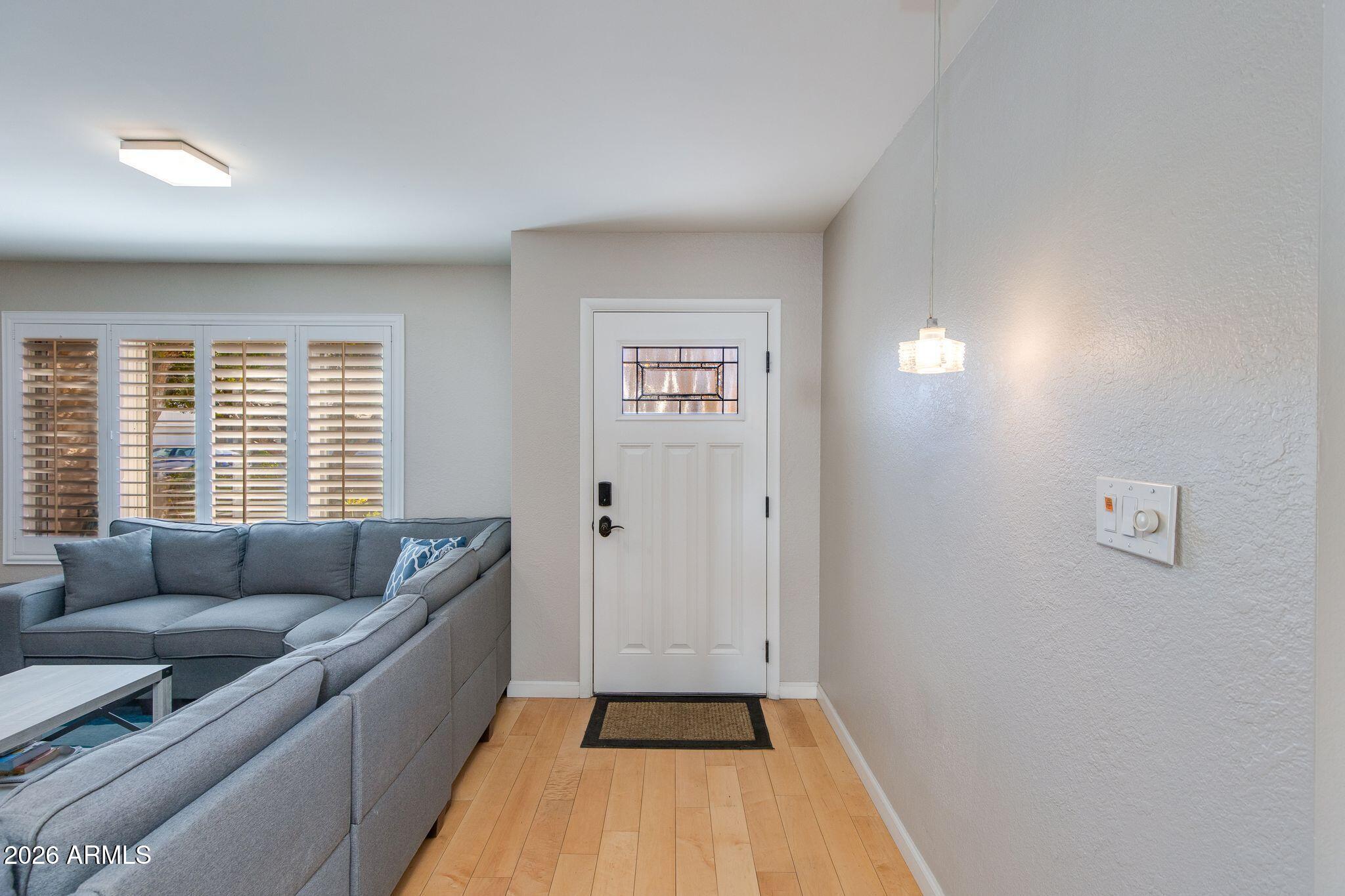 1204 E STEAMBOAT BEND Drive