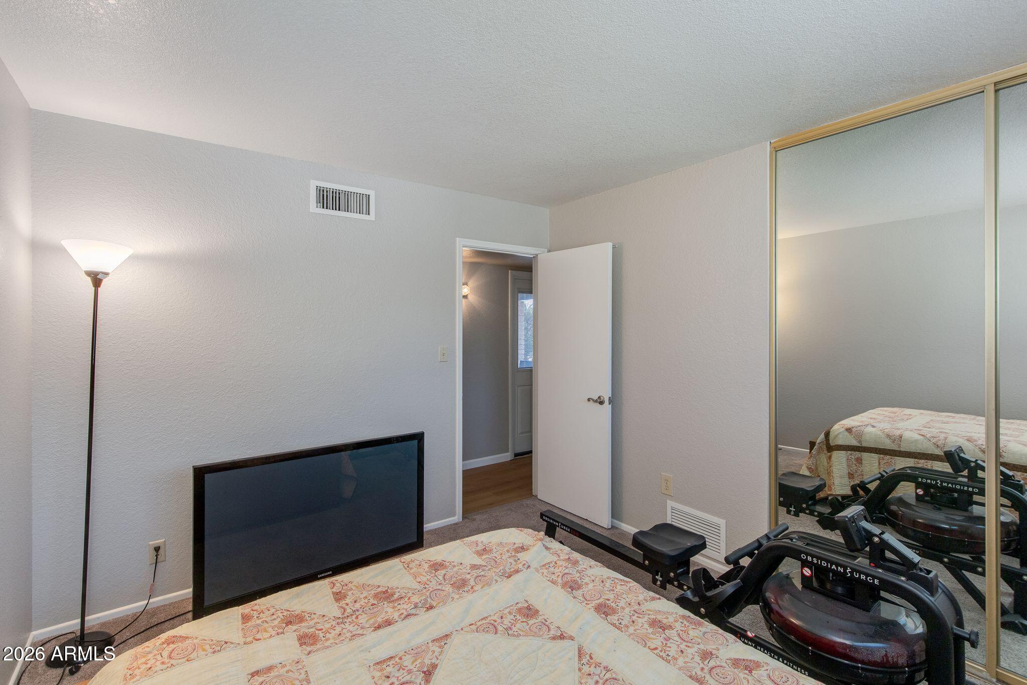 1204 E STEAMBOAT BEND Drive