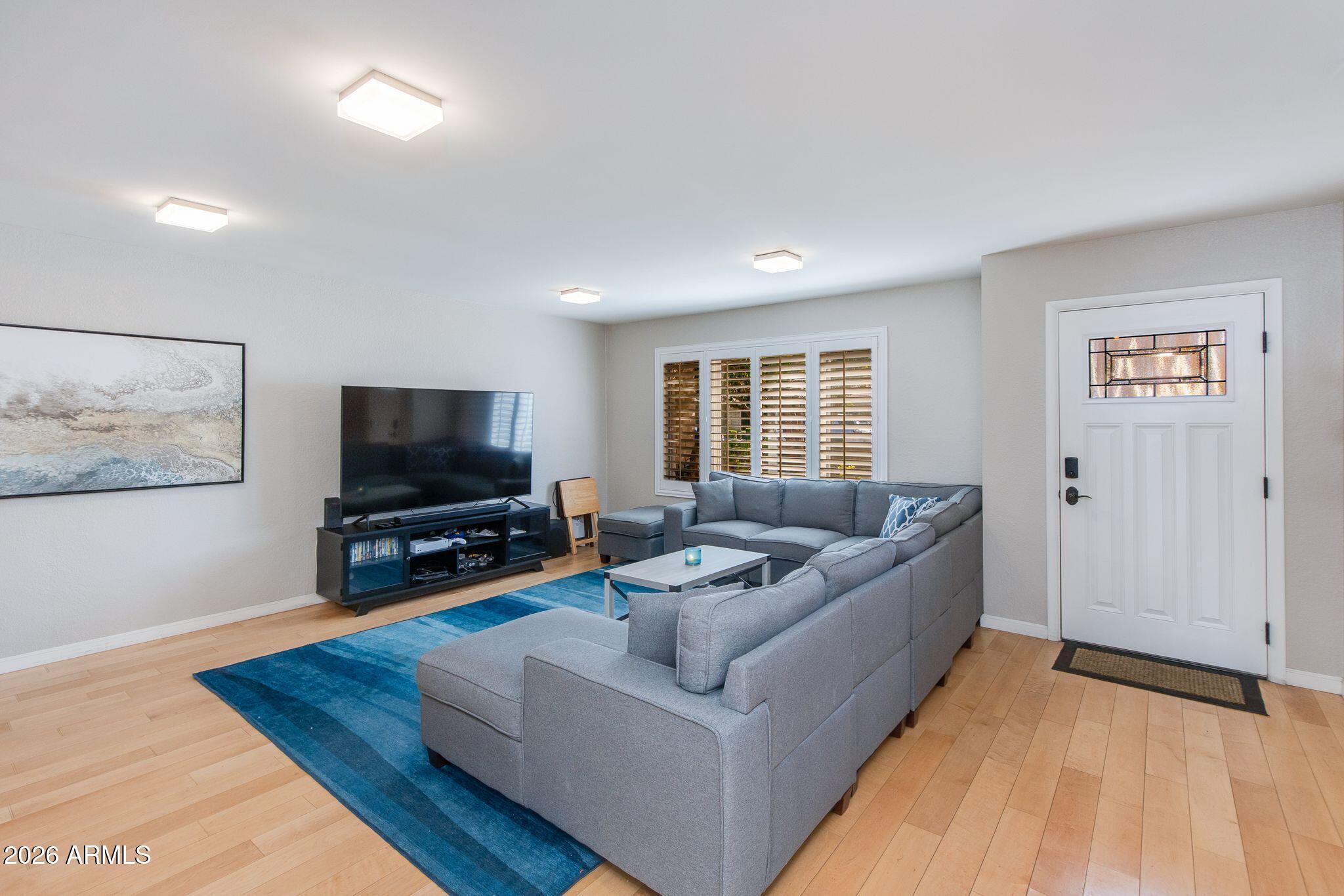 1204 E STEAMBOAT BEND Drive