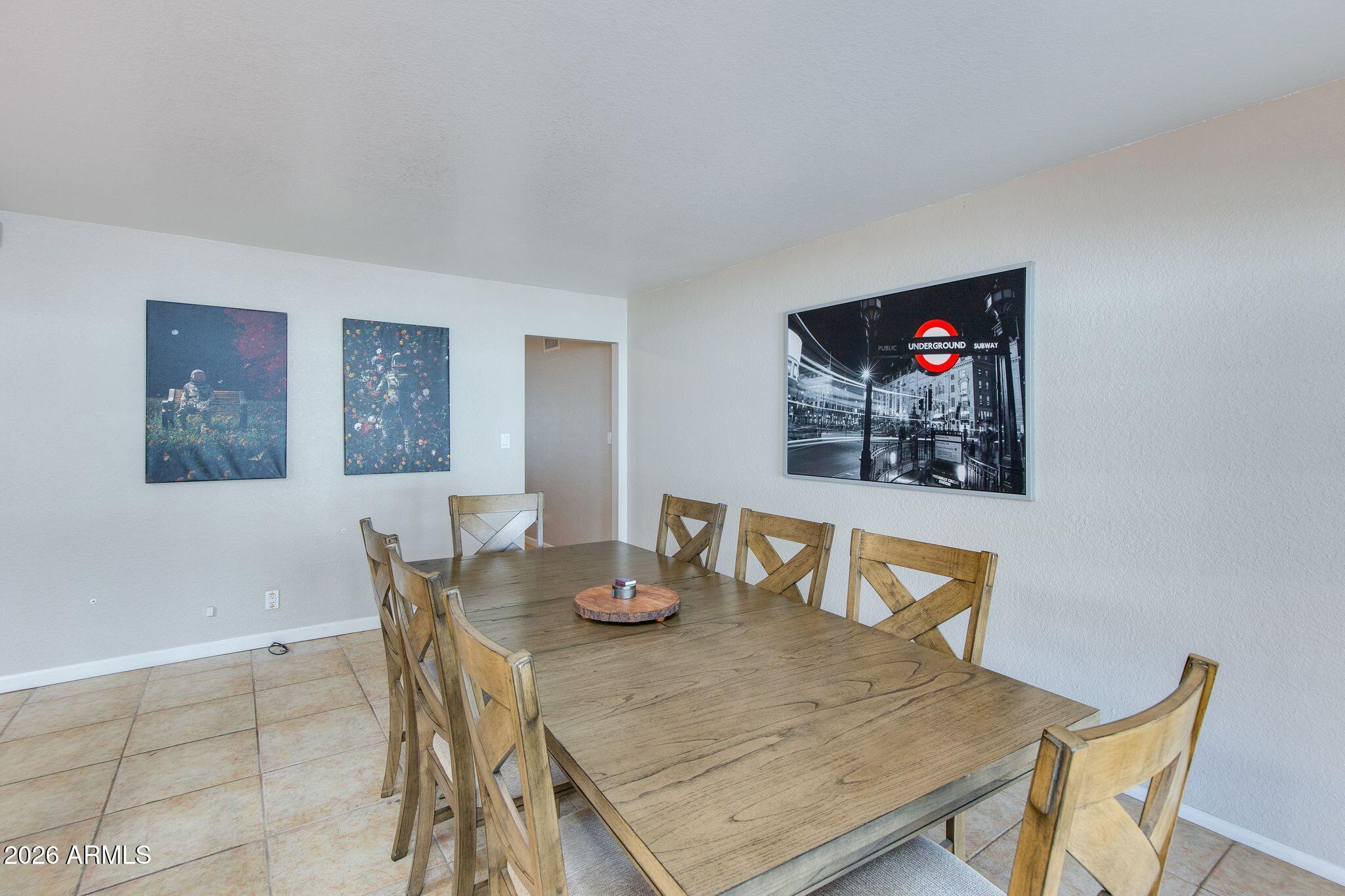 1204 E STEAMBOAT BEND Drive