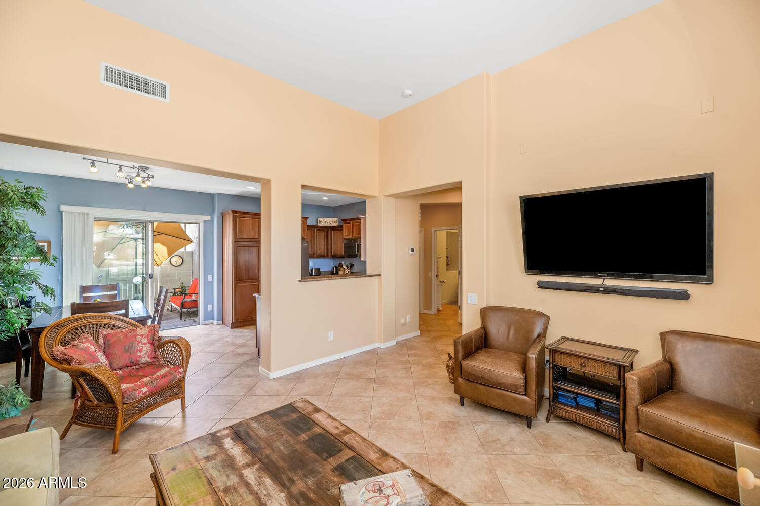 3932 E MELINDA Drive