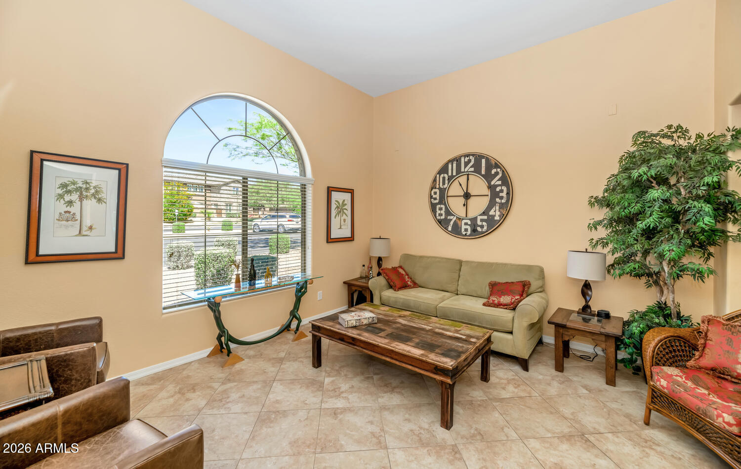 3932 E MELINDA Drive