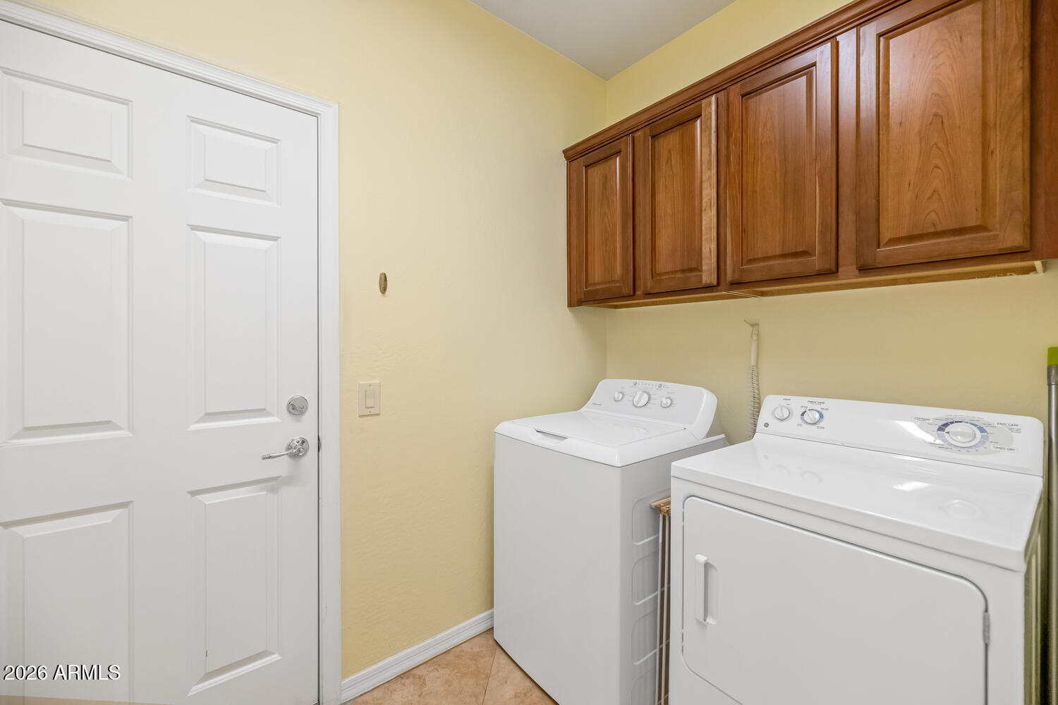 3932 E MELINDA Drive