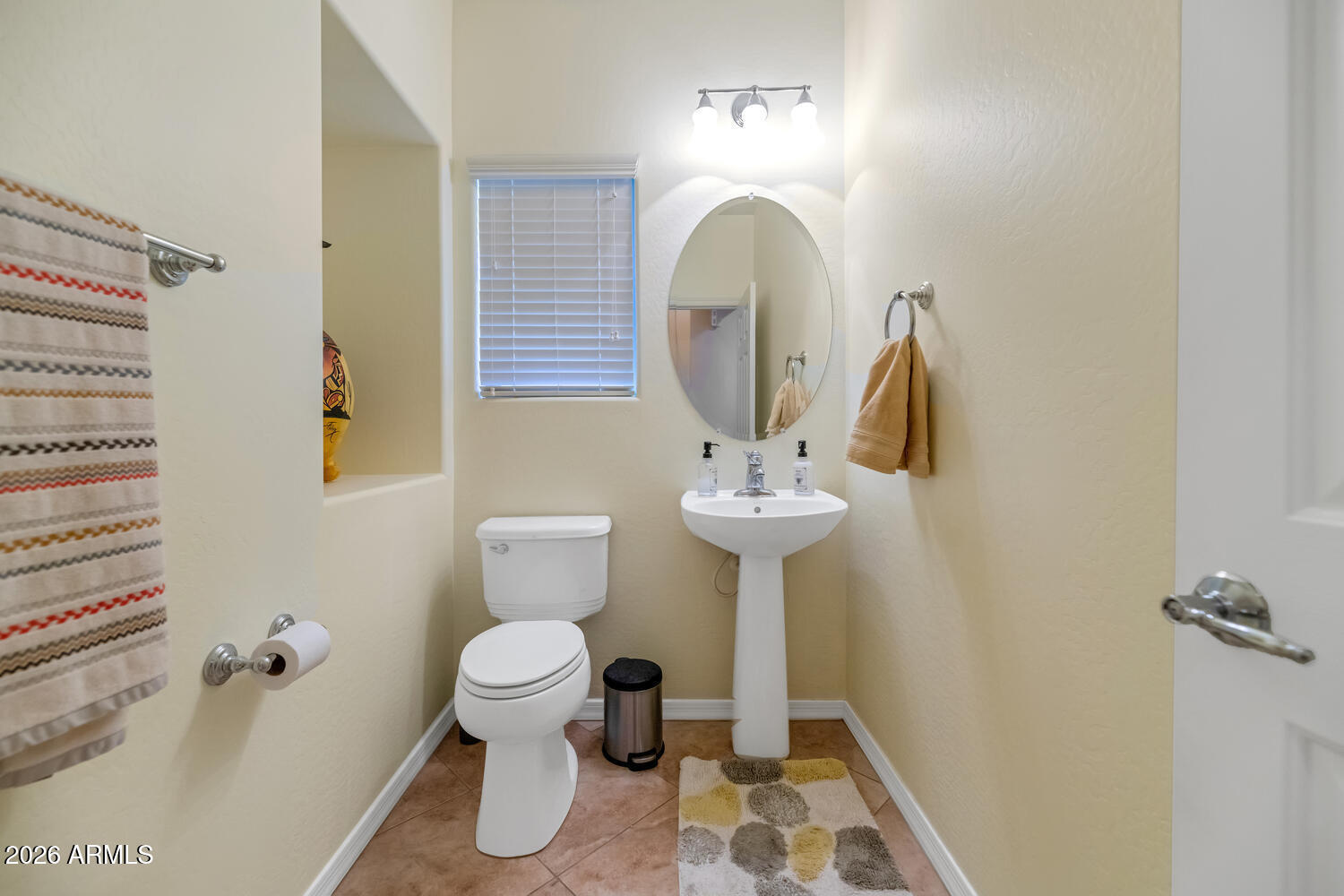 3932 E MELINDA Drive