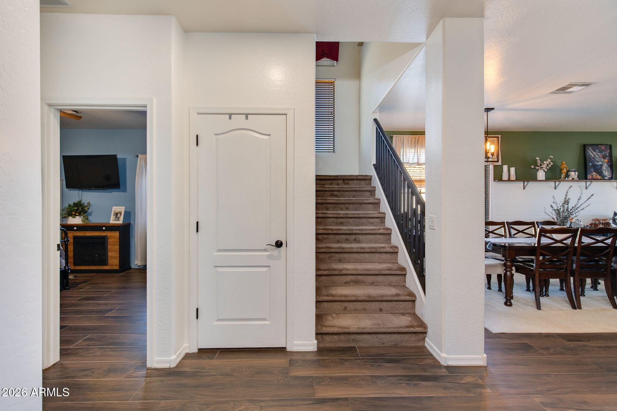 11336 E STRADLING Avenue