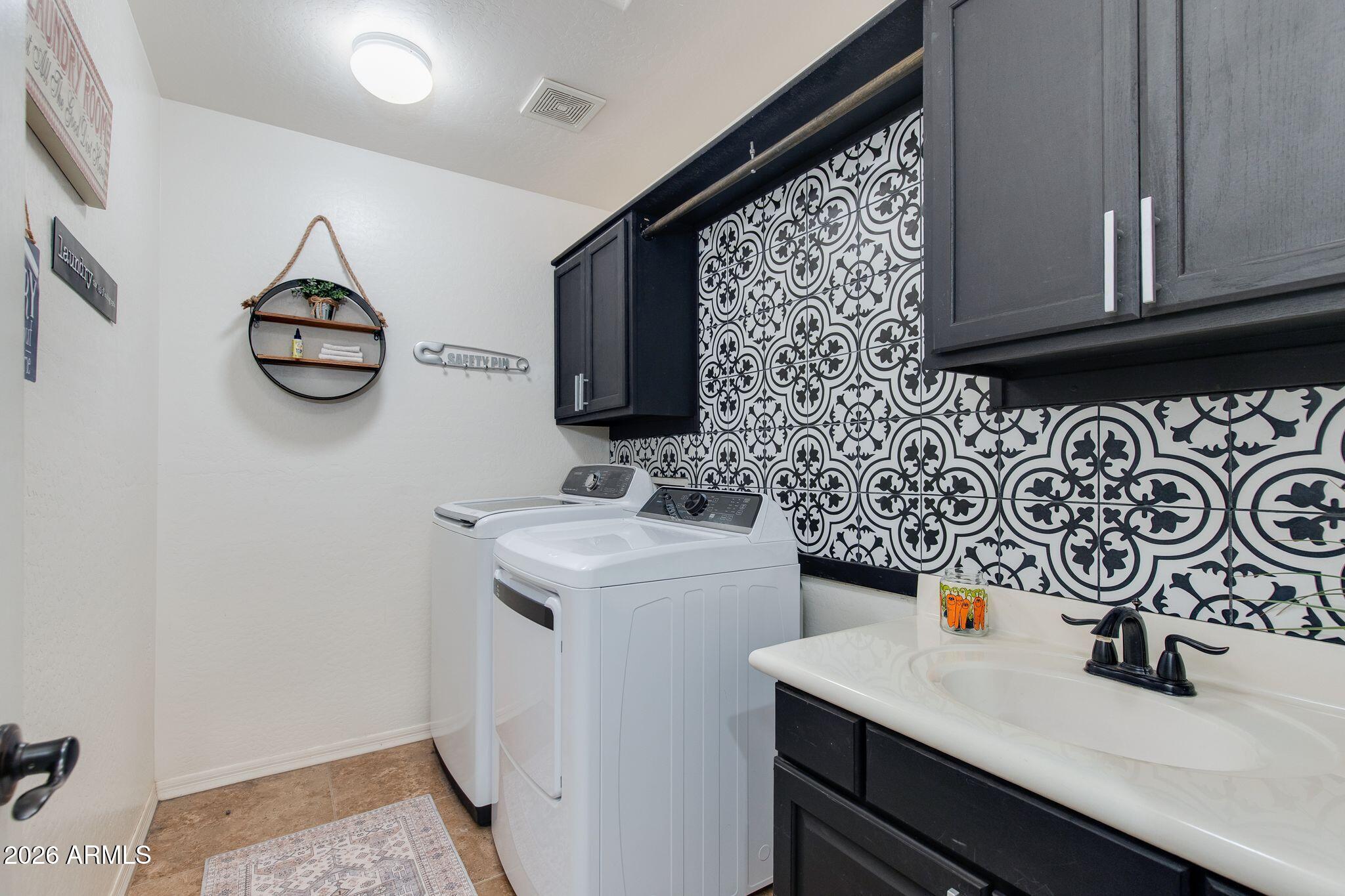 11336 E STRADLING Avenue