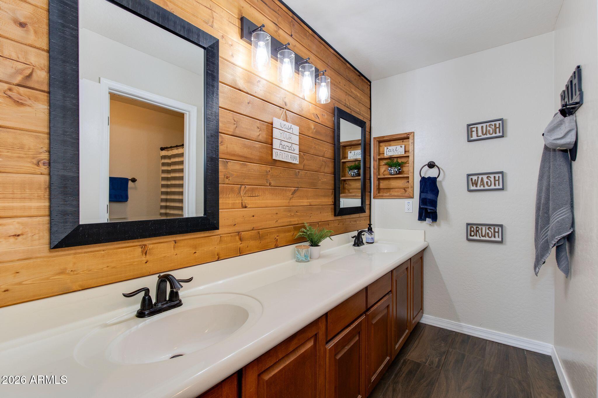 11336 E STRADLING Avenue