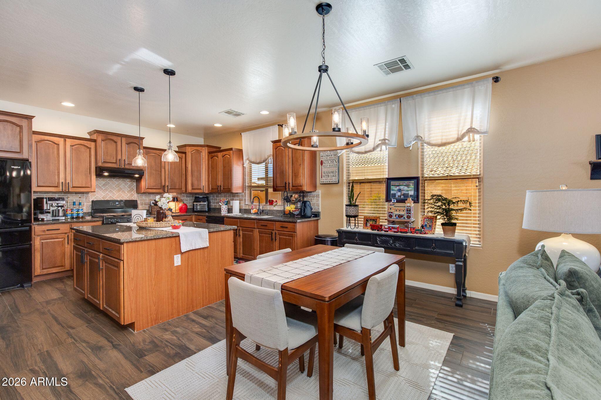 11336 E STRADLING Avenue