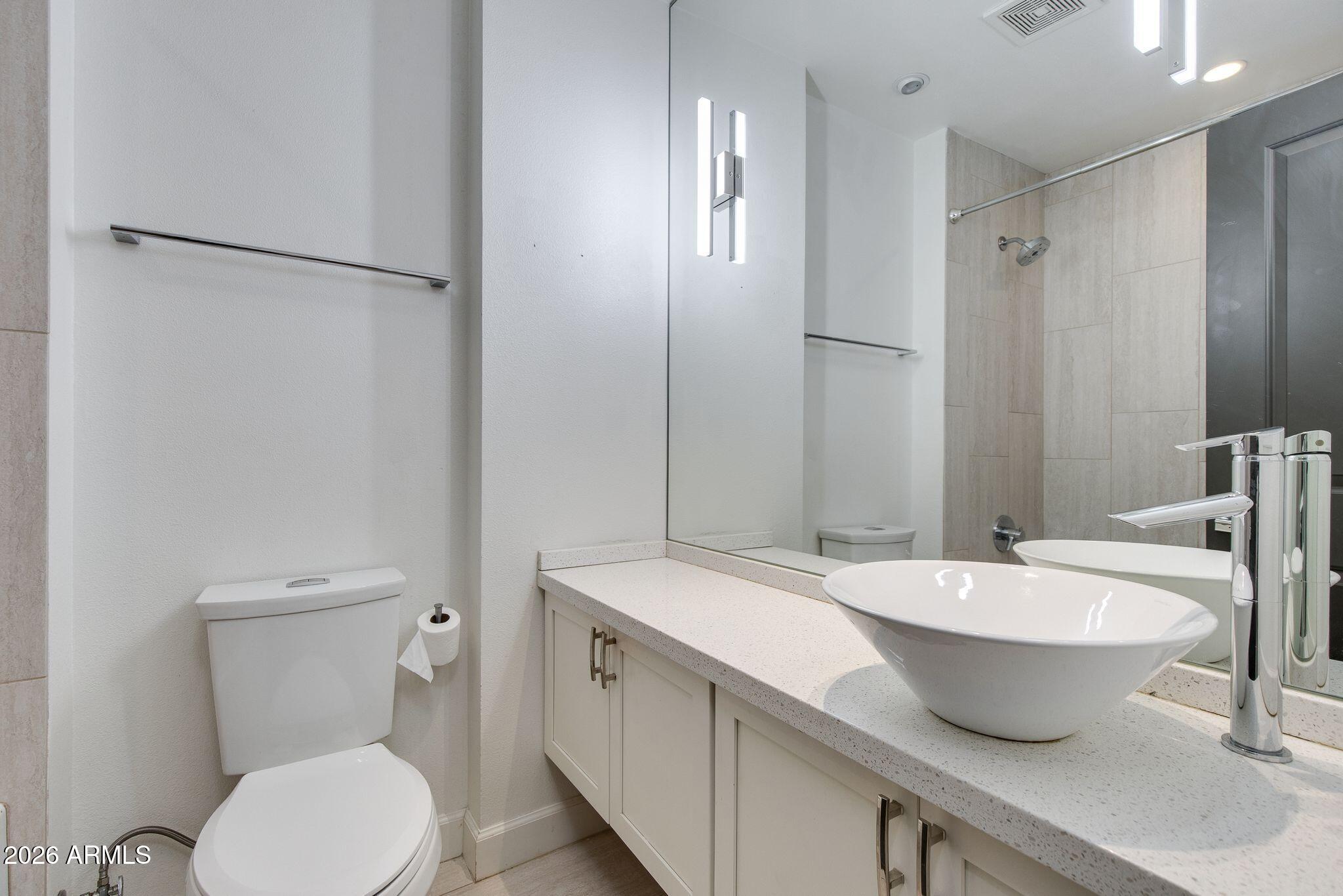 4099 E CAMPBELL Avenue