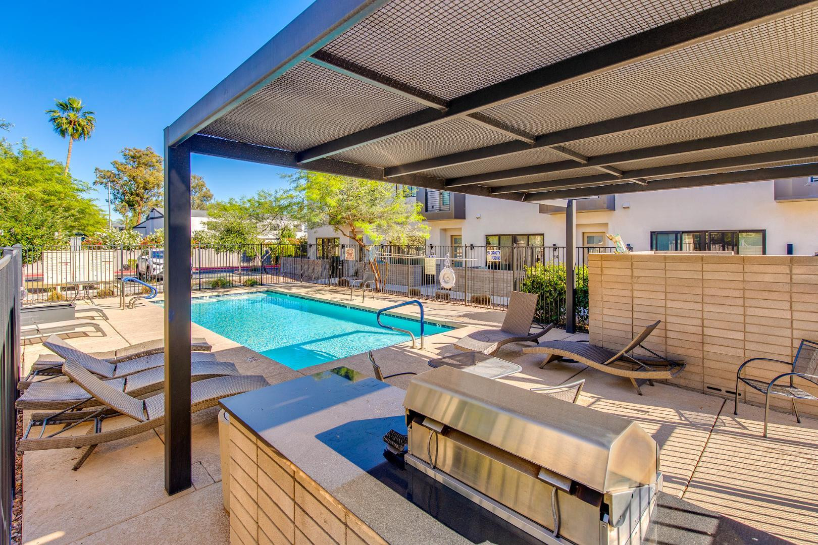 5151 N 13th Place Unit 8