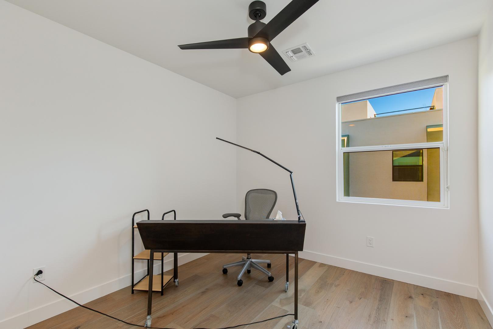 5151 N 13th Place Unit 8