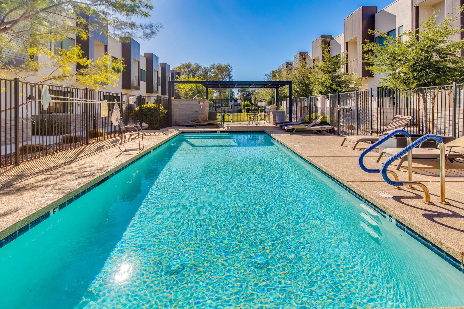 5151 N 13th Place Unit 8