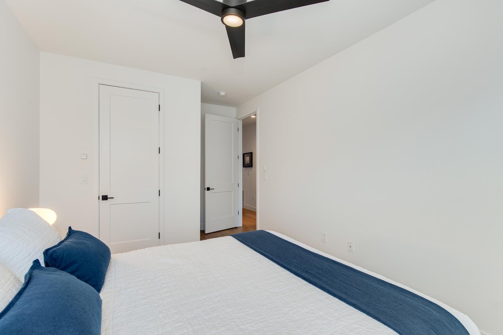 5151 N 13th Place Unit 8