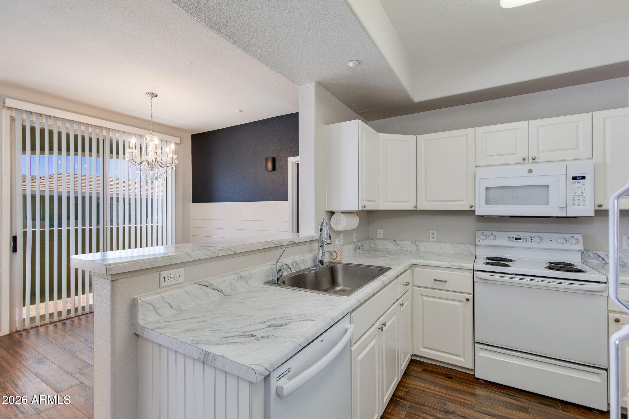 5303 N 7TH Street 215