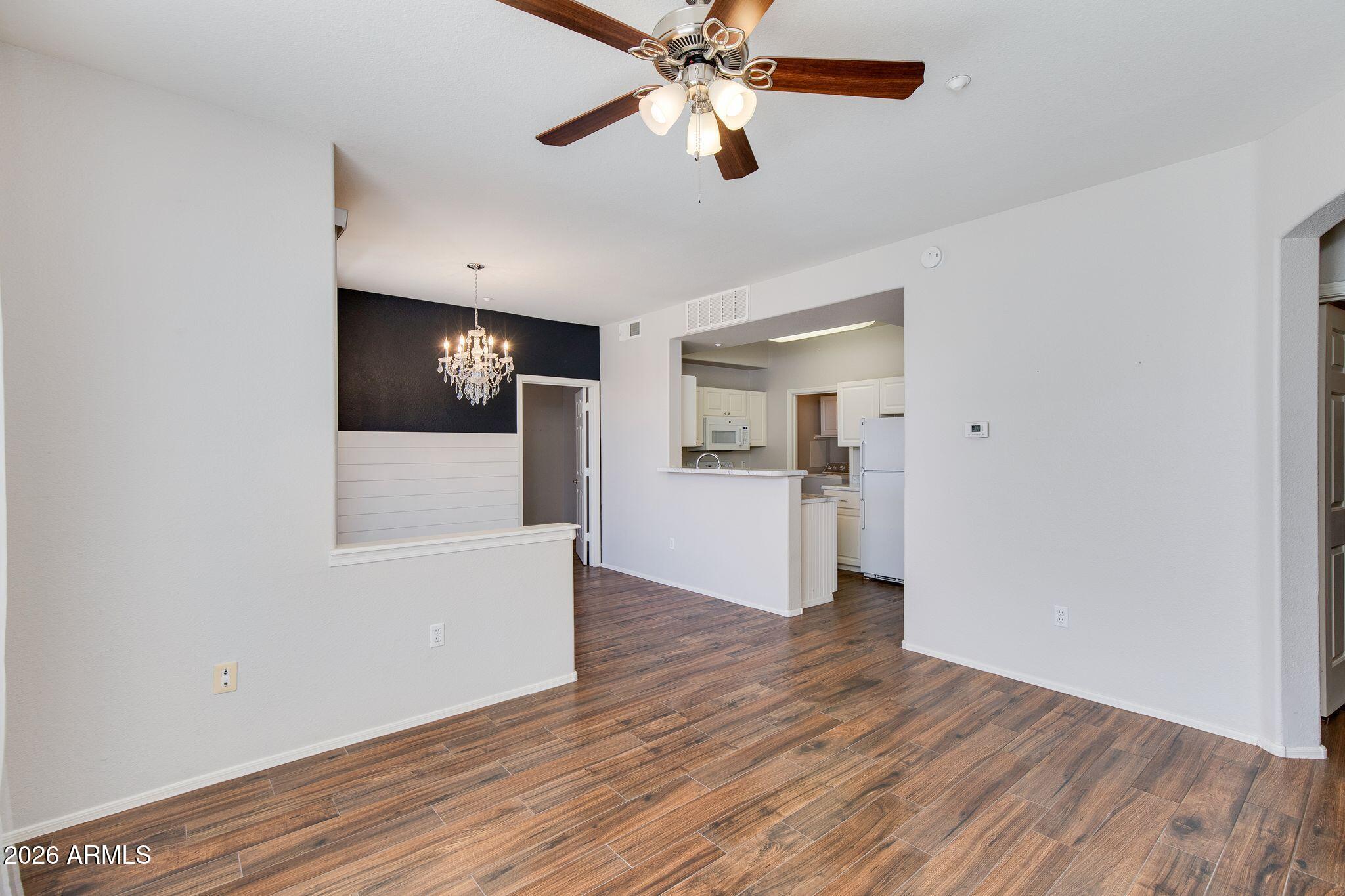 5303 N 7TH Street 215