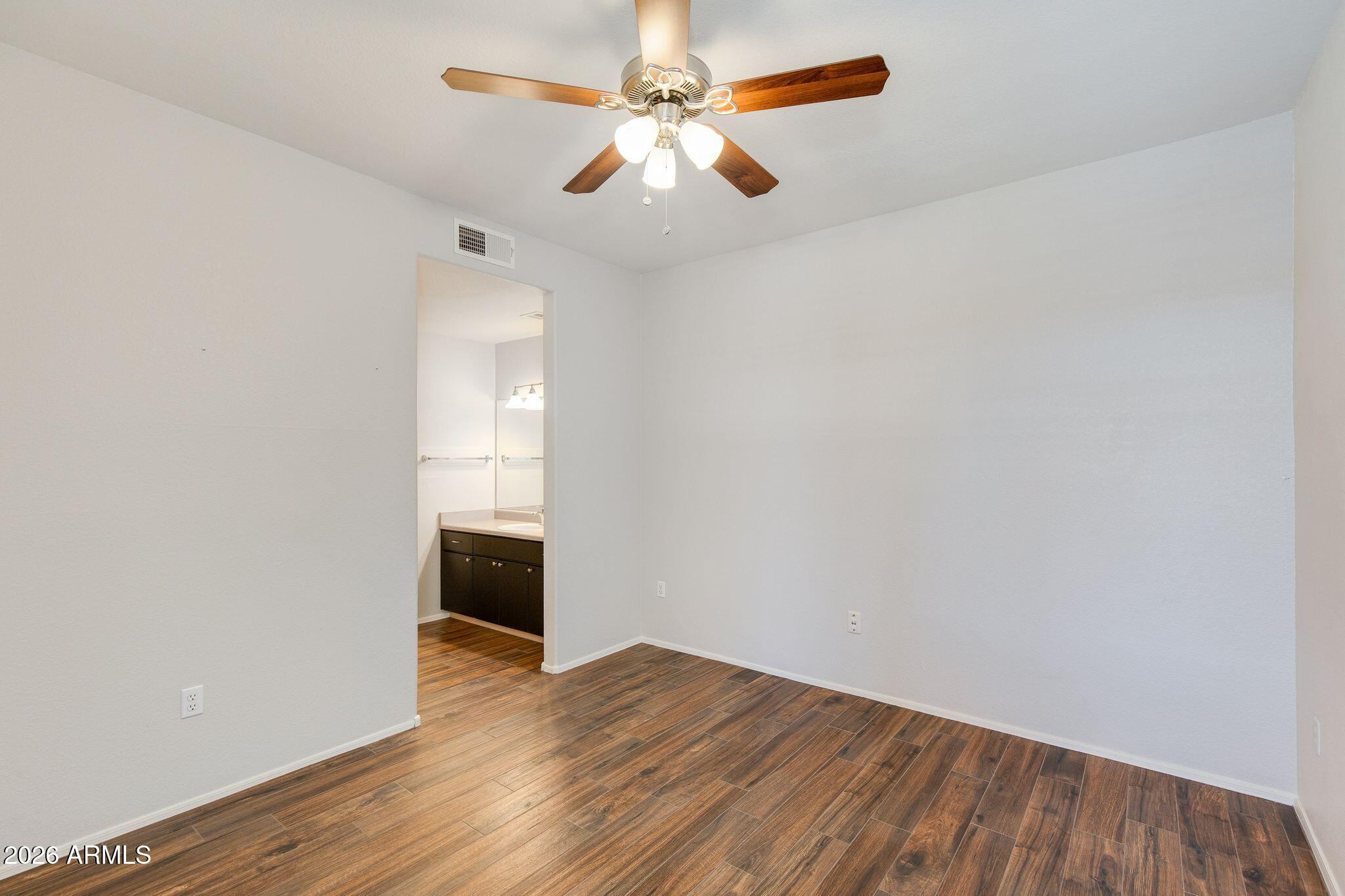 5303 N 7TH Street 215