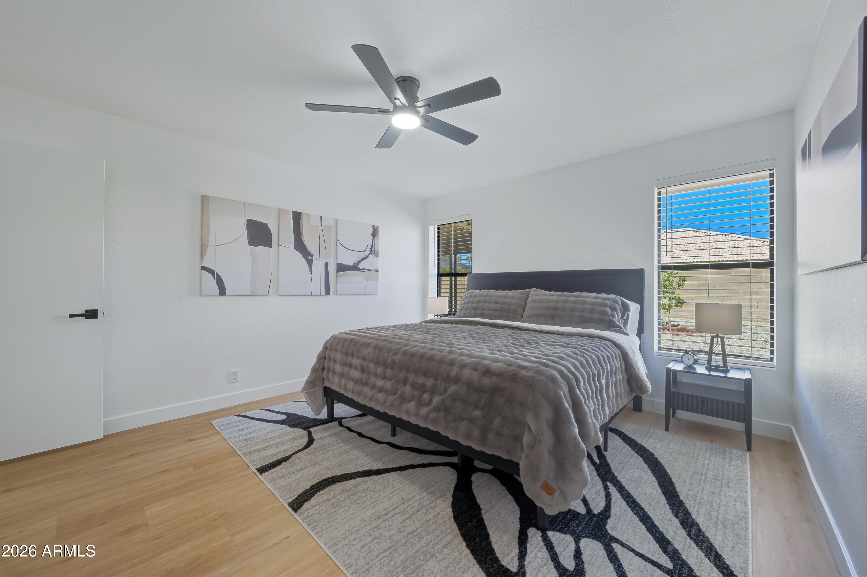 7824 E NAVARRO Avenue