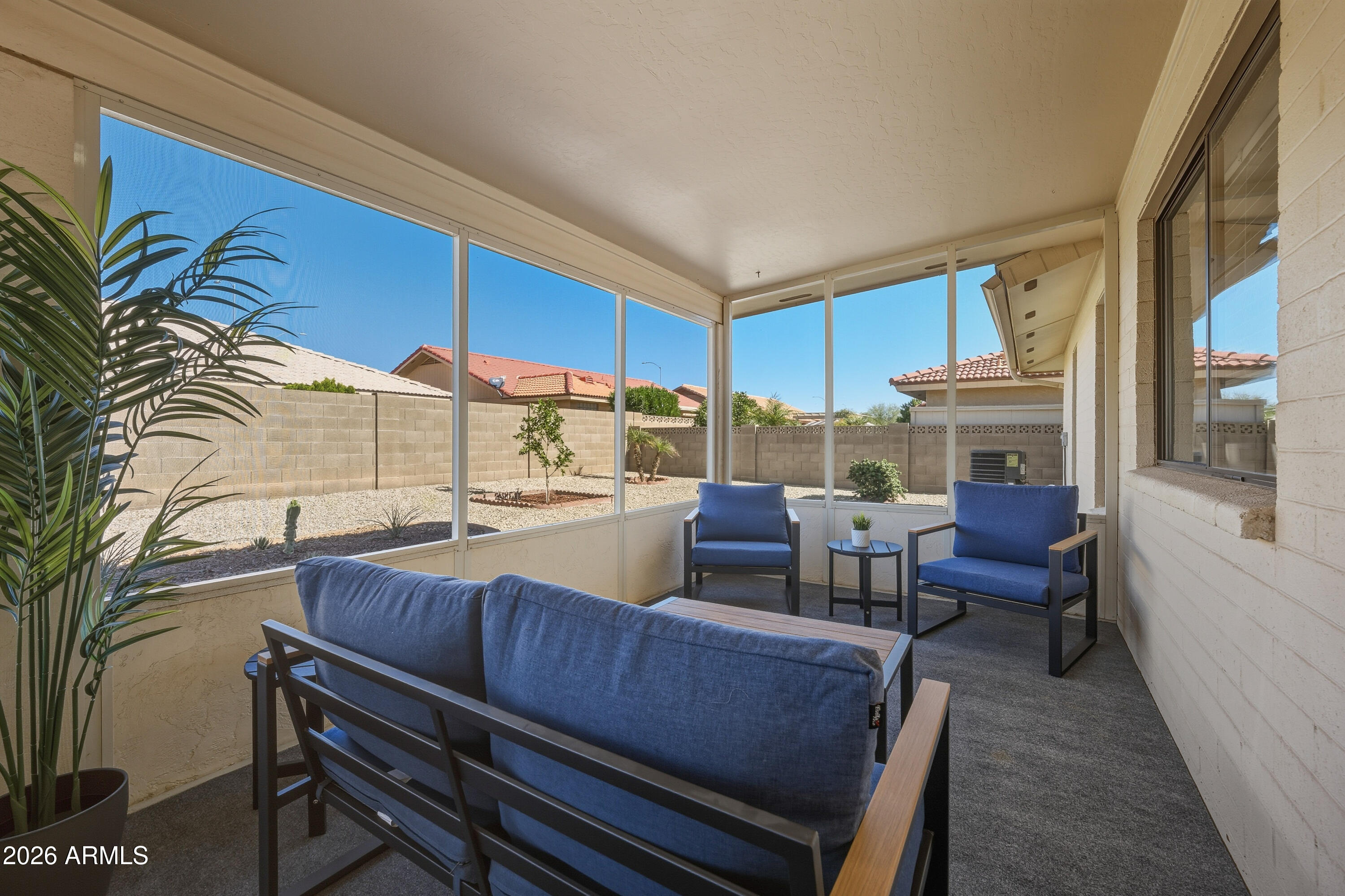 7824 E NAVARRO Avenue