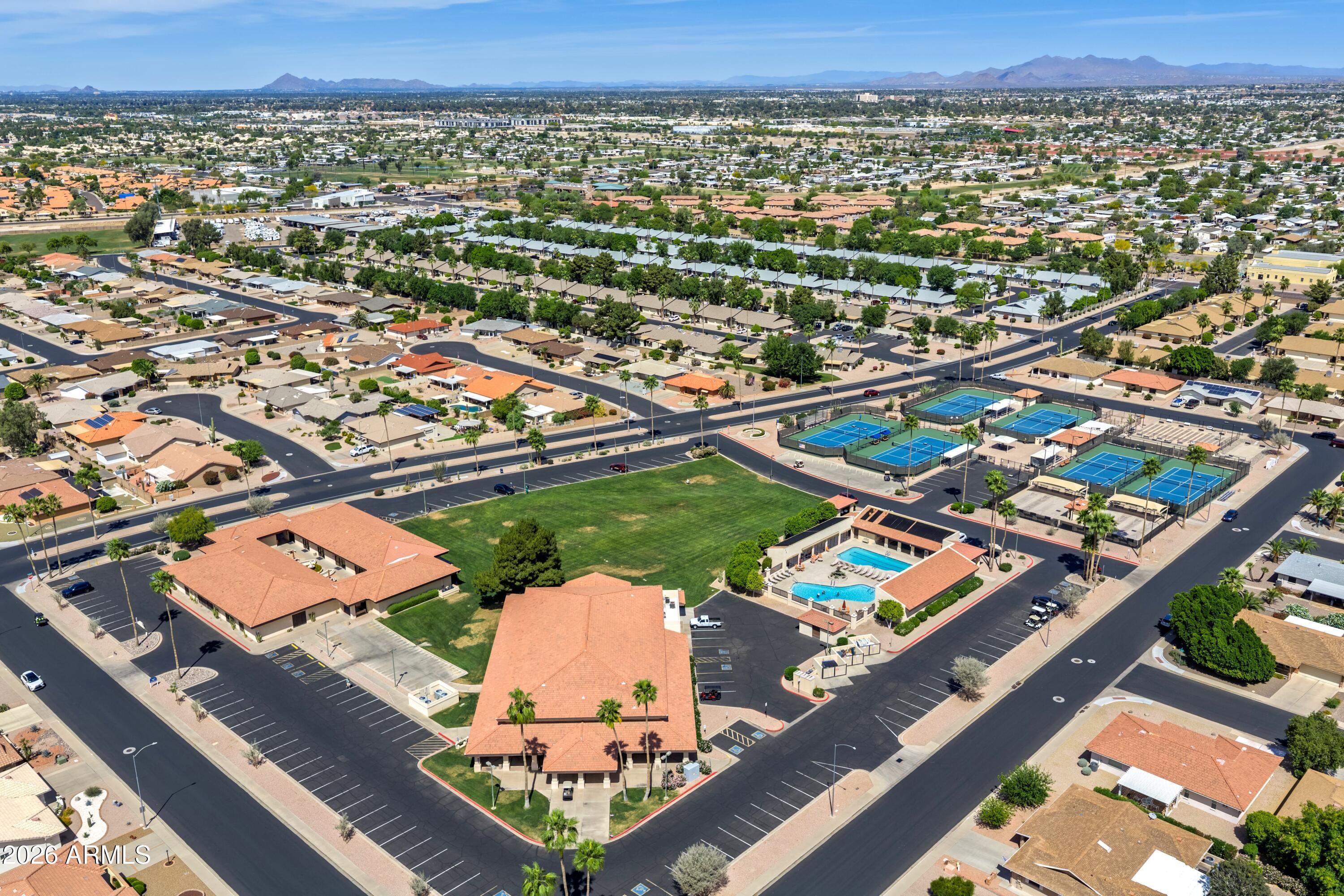 7824 E NAVARRO Avenue