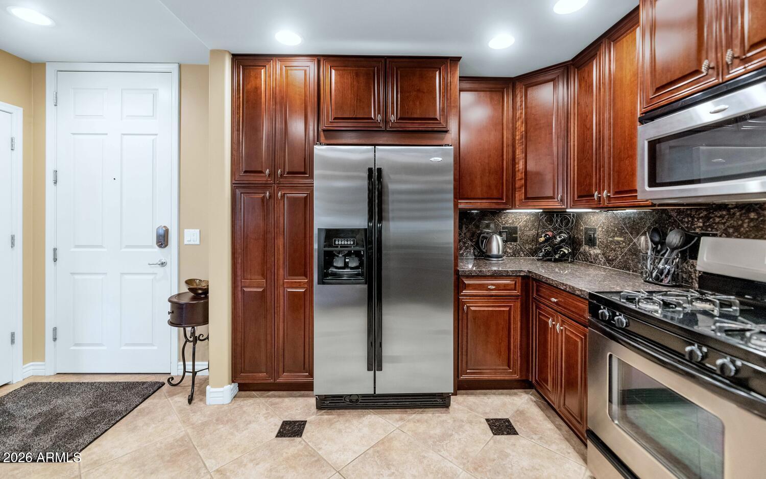 5450 E DEER VALLEY Drive 4218