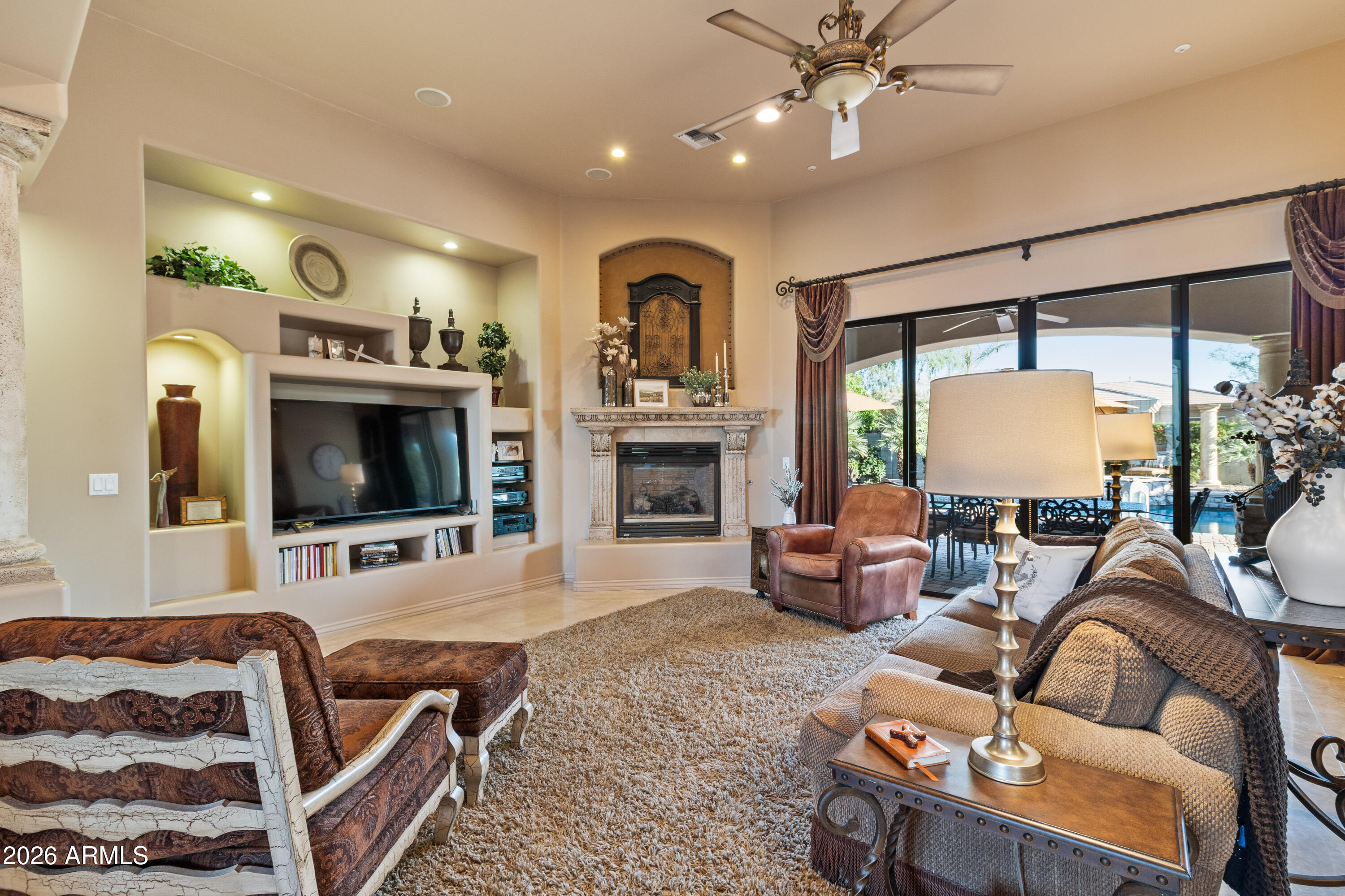 18009 W MONTEBELLO Avenue