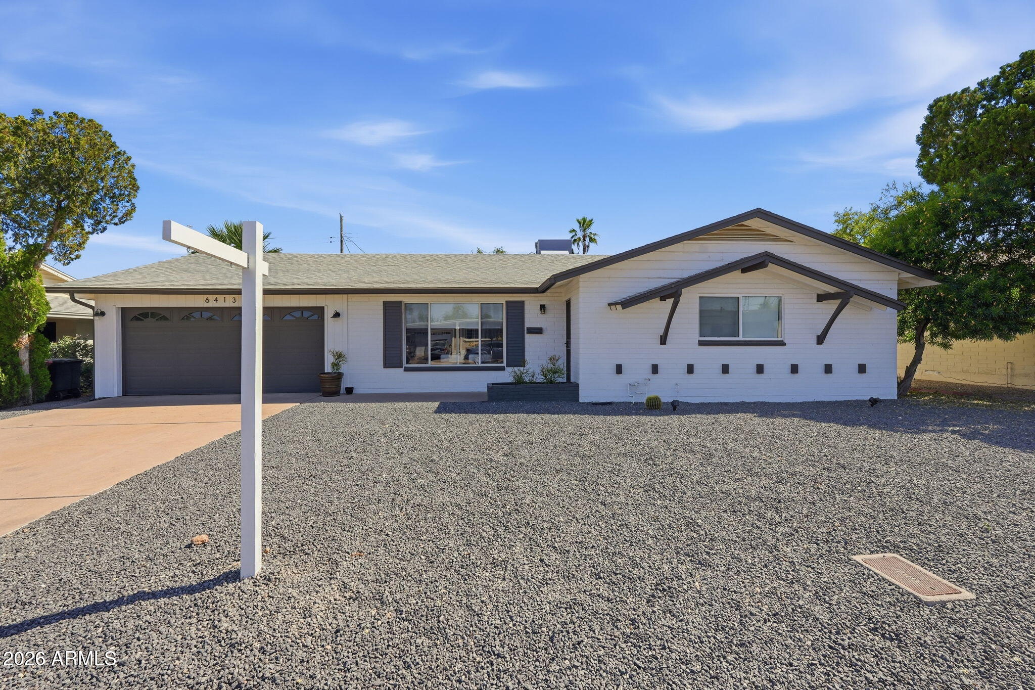 6413 E PARKVIEW Drive