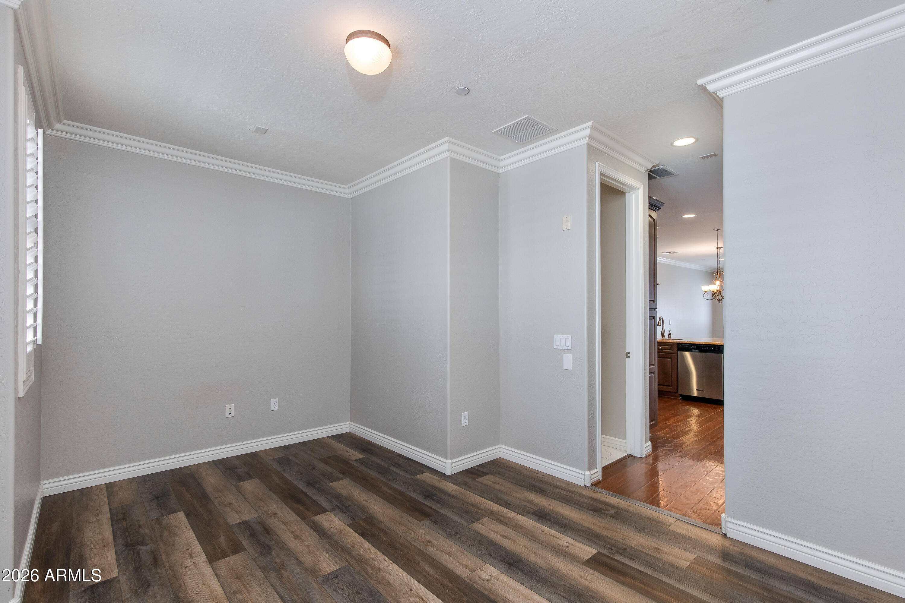 2449 E MONTECITO Avenue